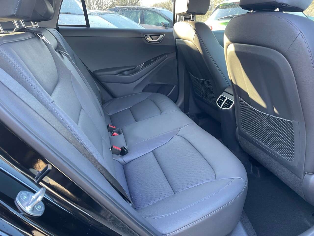 2022 HYUNDAI IONIQ 2022 HYUNDAI IONIQ