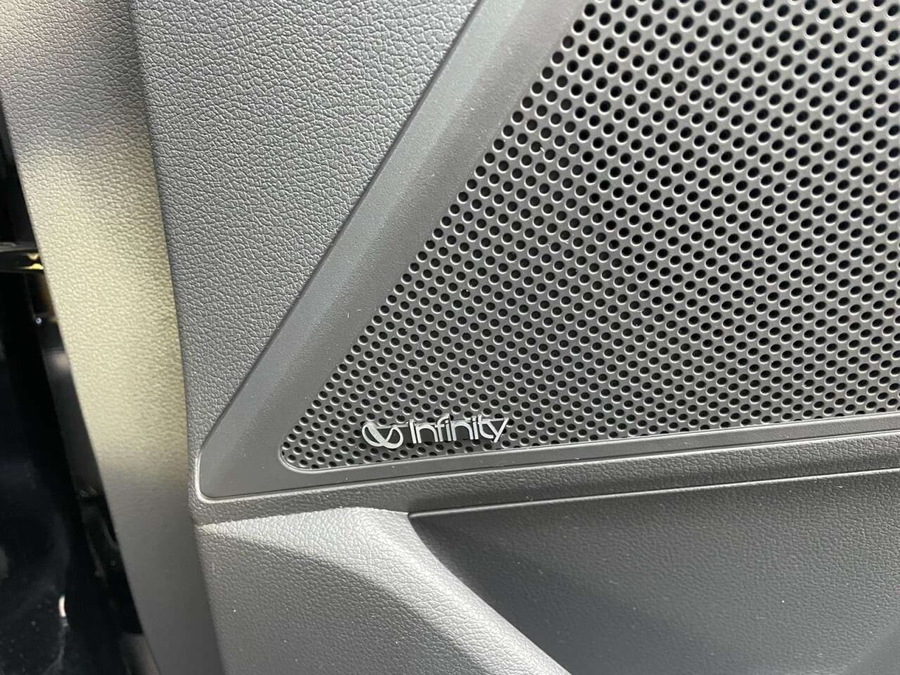 2022 HYUNDAI IONIQ 2022 HYUNDAI IONIQ