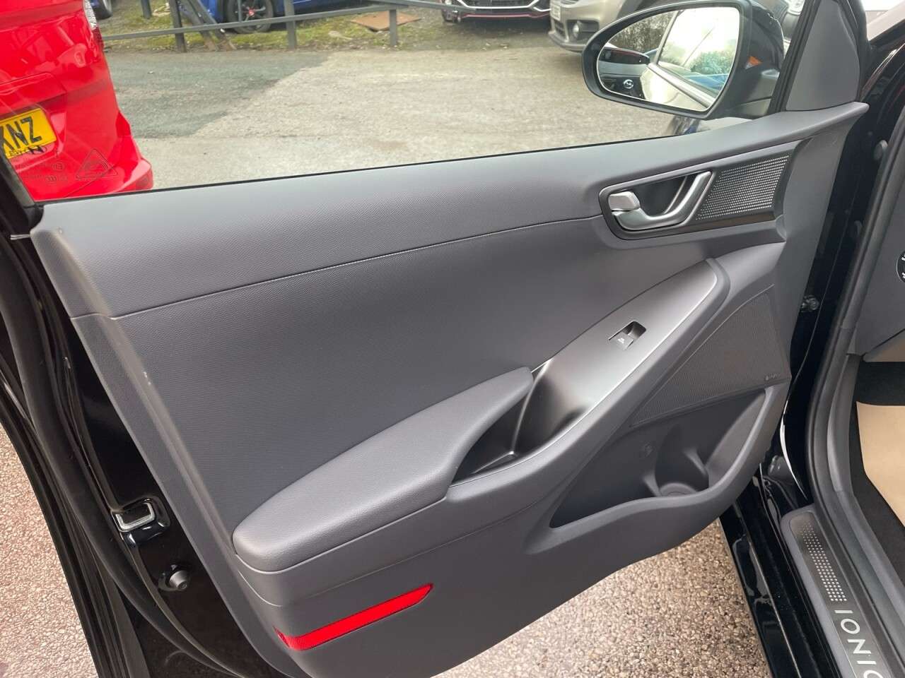 2022 HYUNDAI IONIQ 2022 HYUNDAI IONIQ