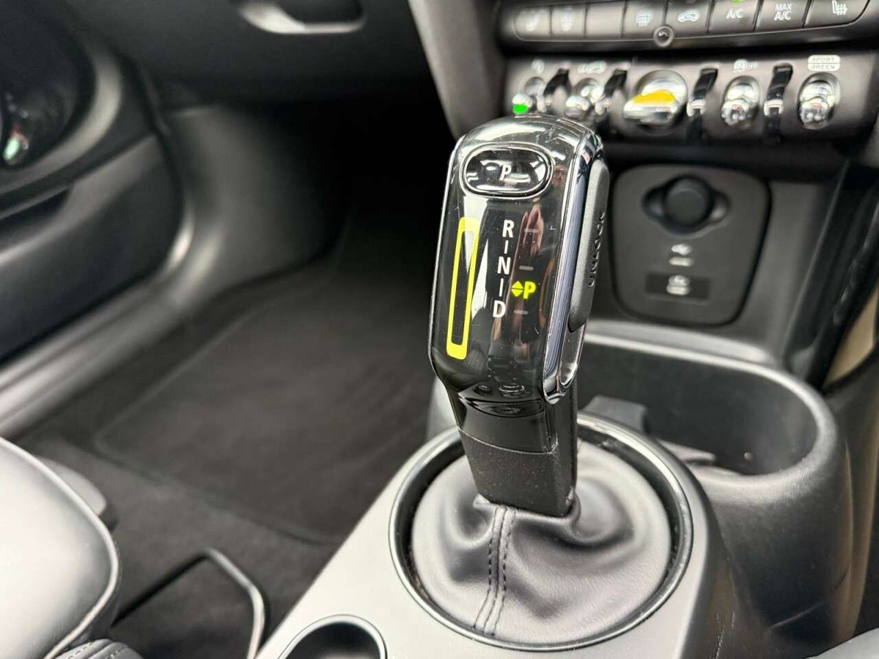 2023 MINI ELECTRIC HATCH 2023 MINI ELECTRIC HATCH