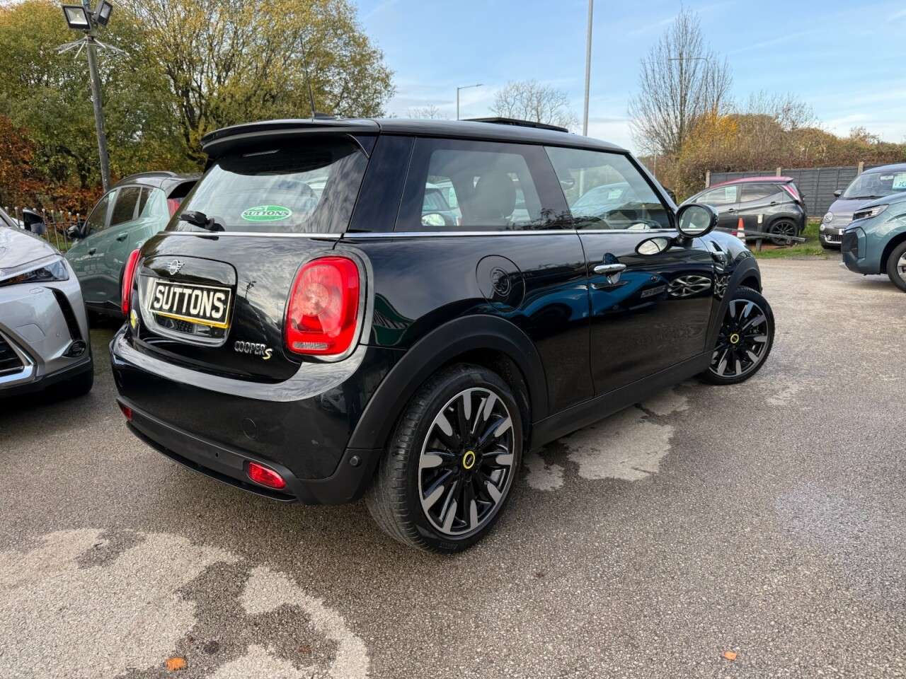 2023 MINI ELECTRIC HATCH 2023 MINI ELECTRIC HATCH