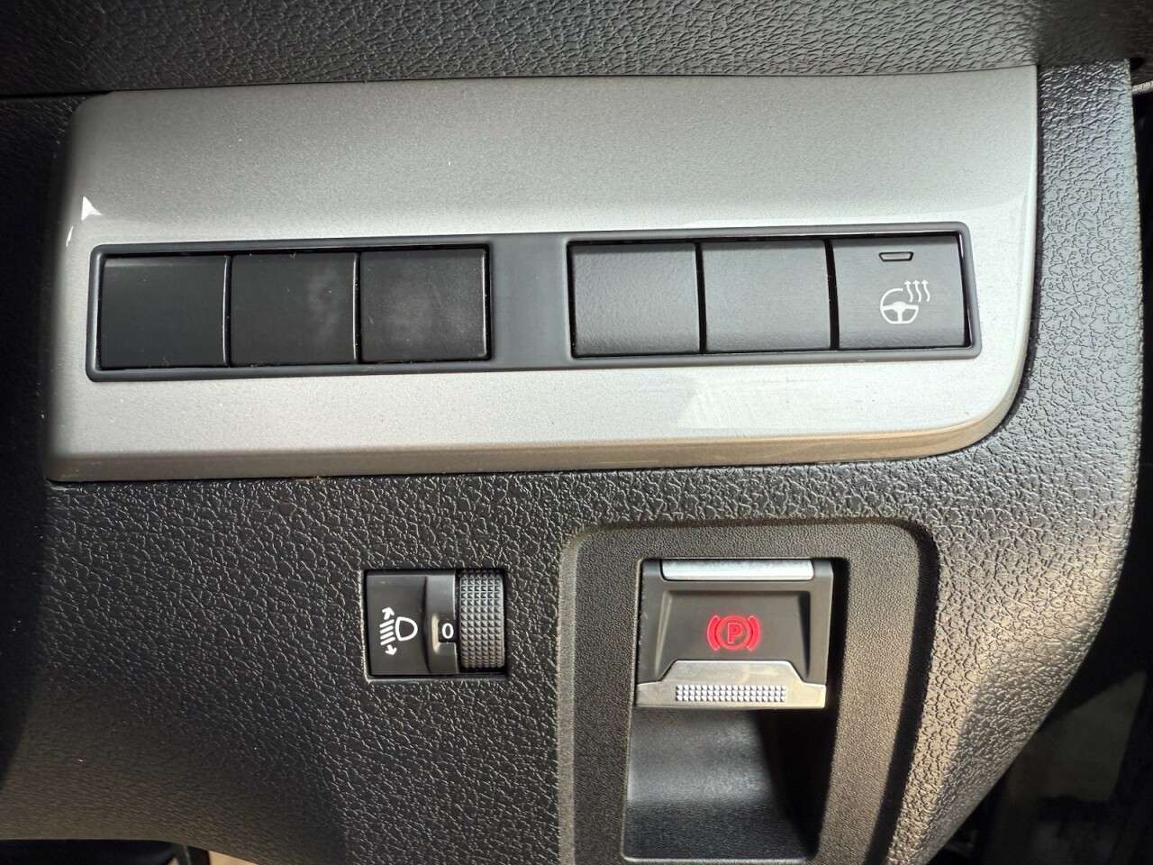 2024 PEUGEOT E- TRAVELLER 2024 PEUGEOT E- TRAVELLER