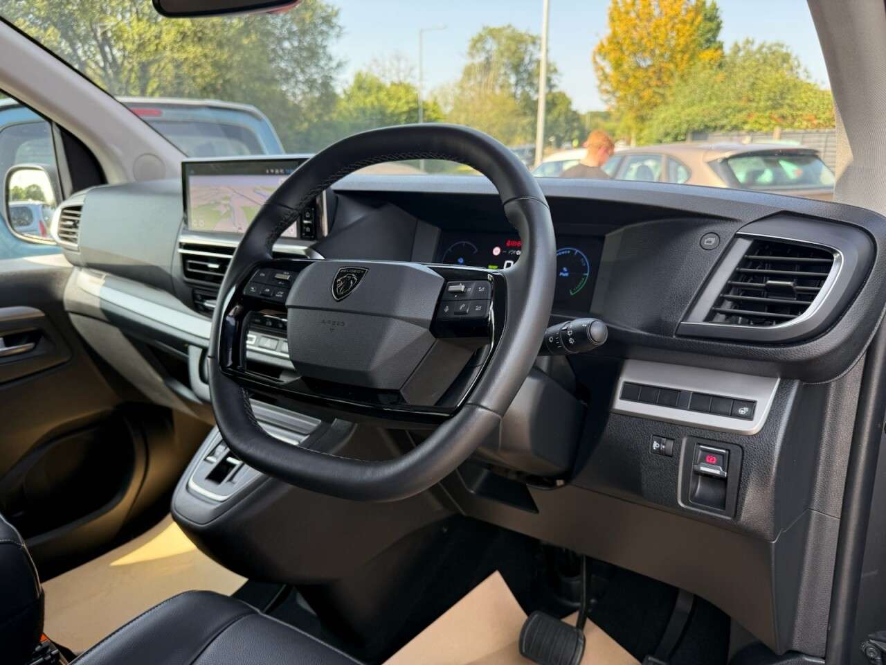 2024 PEUGEOT E- TRAVELLER 2024 PEUGEOT E- TRAVELLER