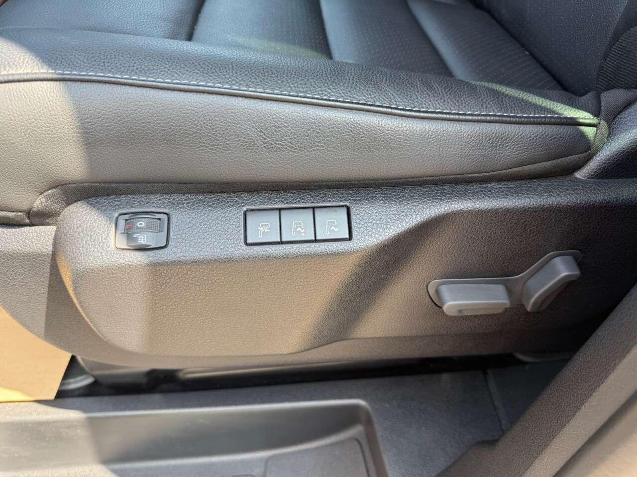 2024 PEUGEOT E- TRAVELLER 2024 PEUGEOT E- TRAVELLER