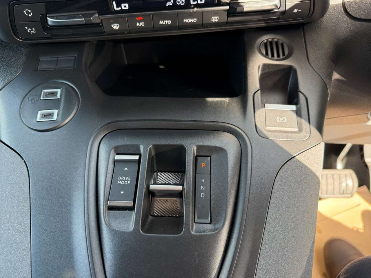 2024 PEUGEOT E-RIFTER 2024 PEUGEOT E-RIFTER