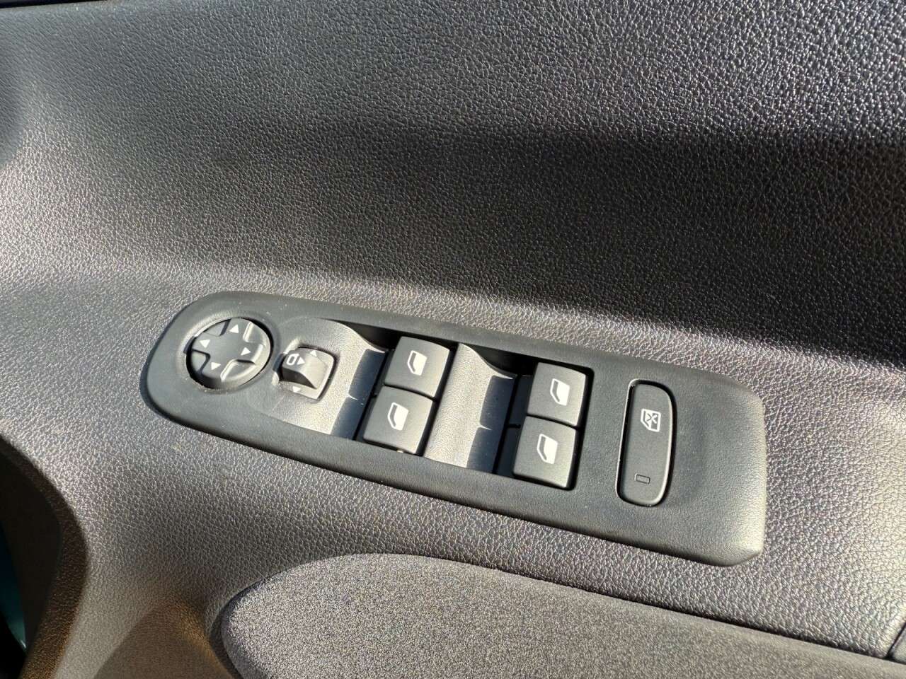 2024 PEUGEOT E-RIFTER 2024 PEUGEOT E-RIFTER