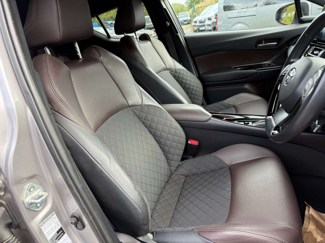 2017 TOYOTA C-HR 2017 TOYOTA C-HR