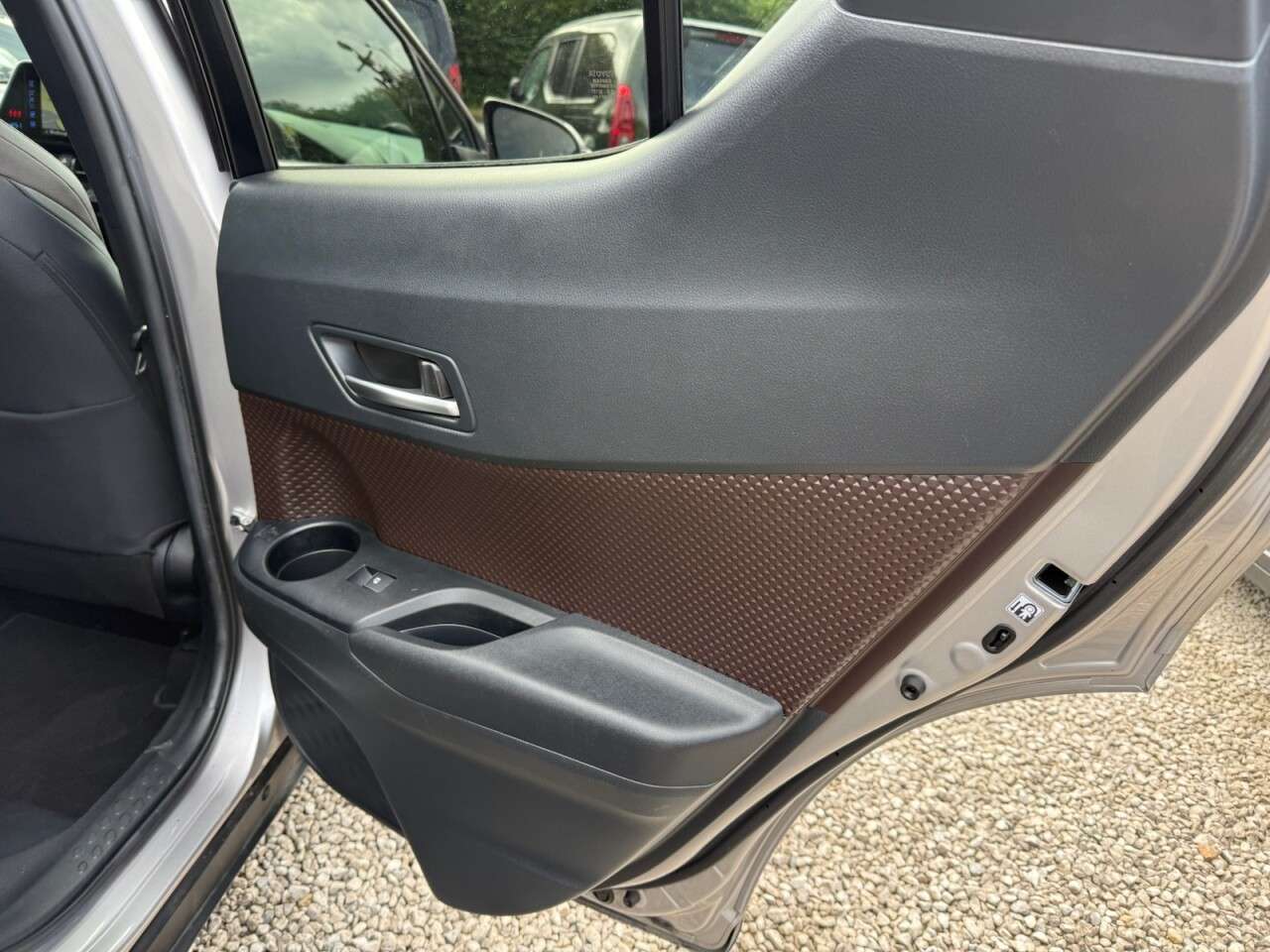 2017 TOYOTA C-HR 2017 TOYOTA C-HR