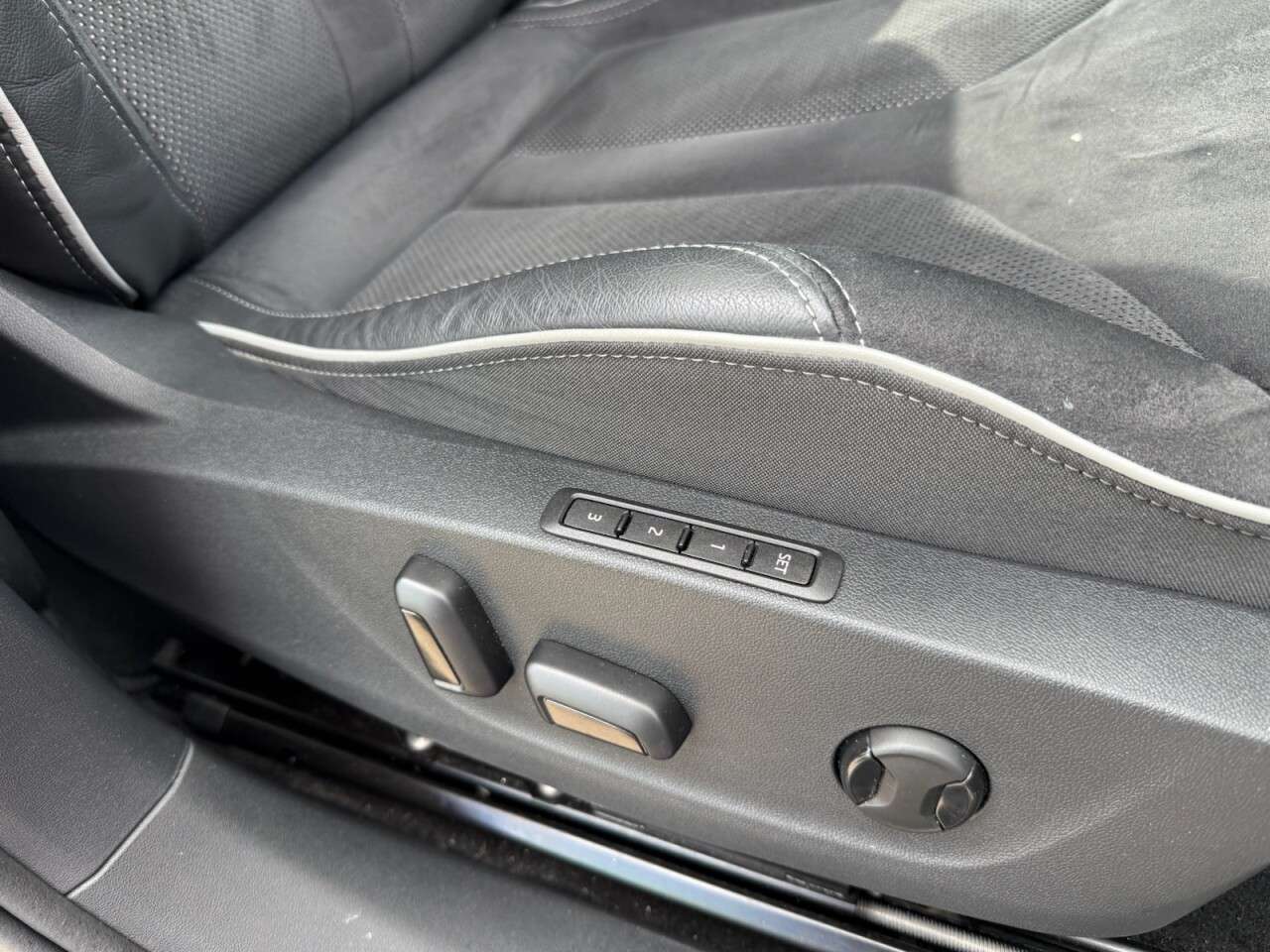 2025 SKODA ENYAQ 2025 SKODA ENYAQ