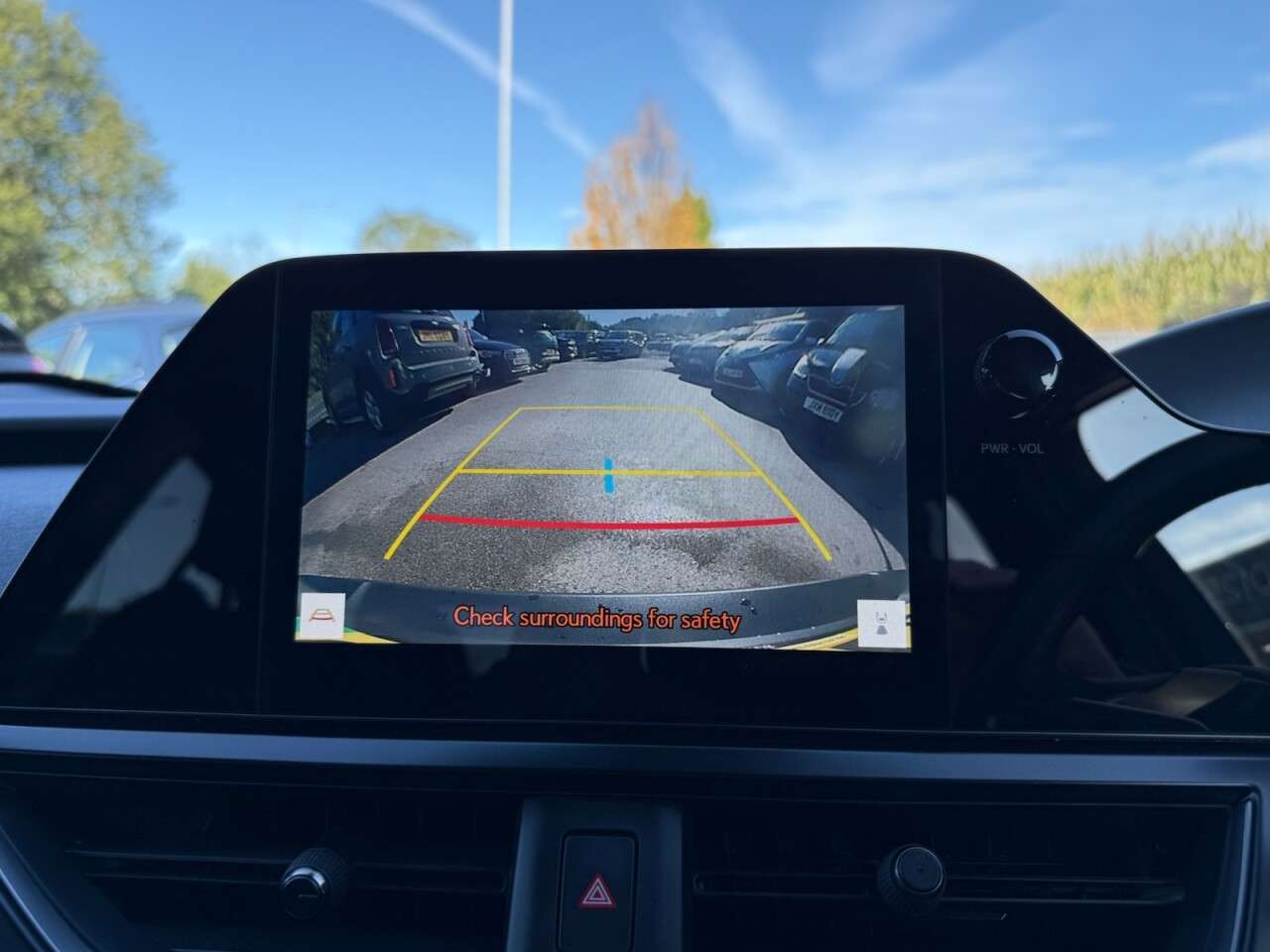 2025 LEXUS UX 2025 LEXUS UX