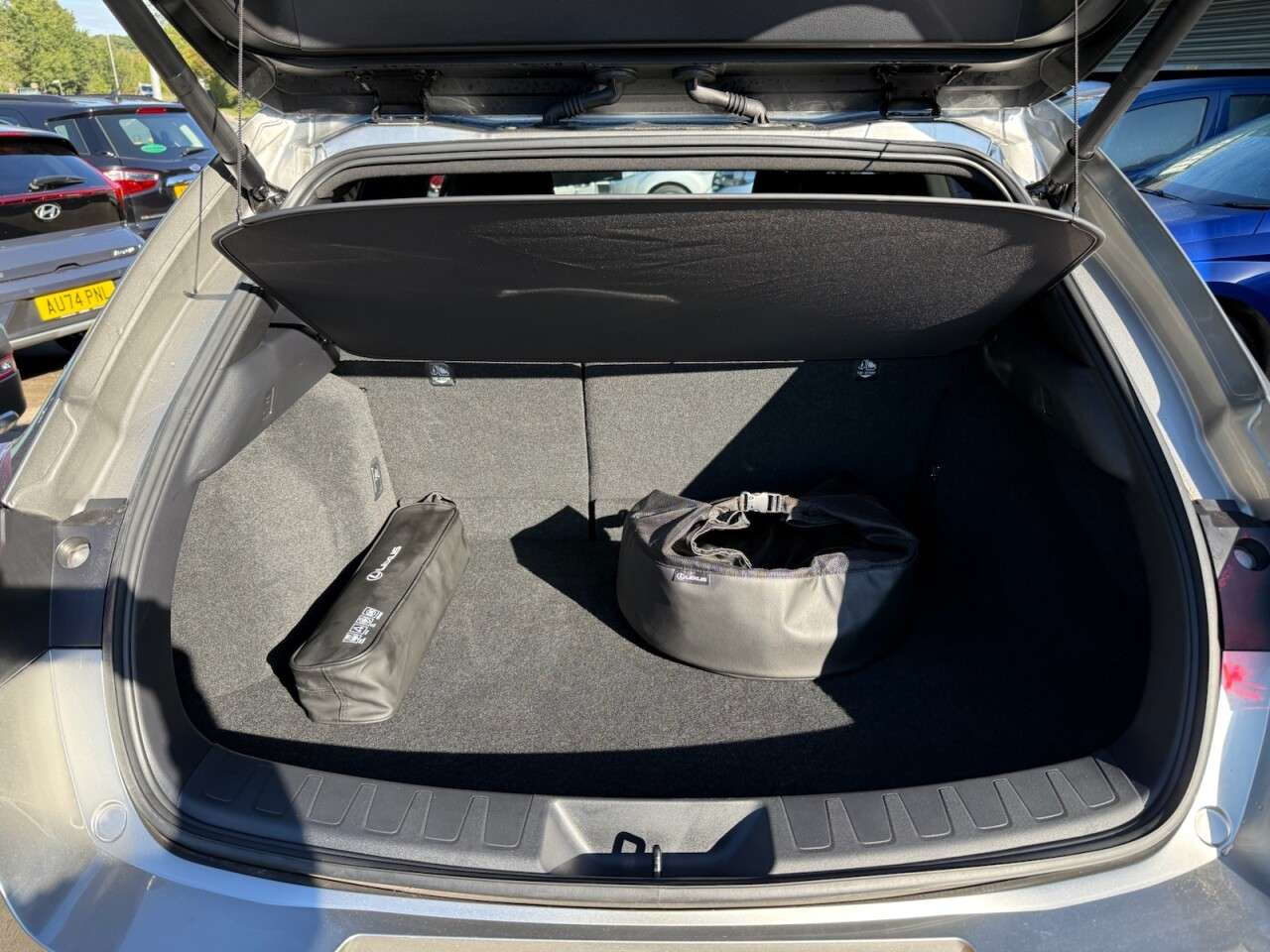 2025 LEXUS UX 2025 LEXUS UX