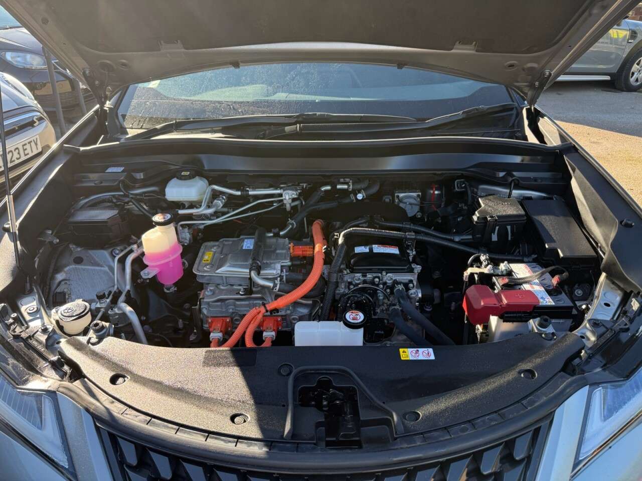 2025 LEXUS UX 2025 LEXUS UX