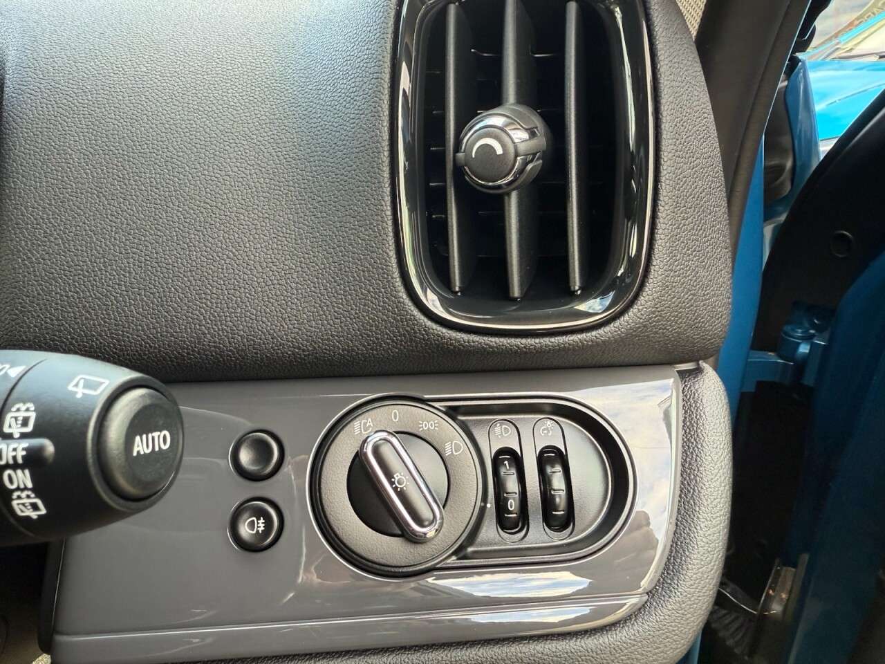 2019 MINI COUNTRYMAN 2019 MINI COUNTRYMAN