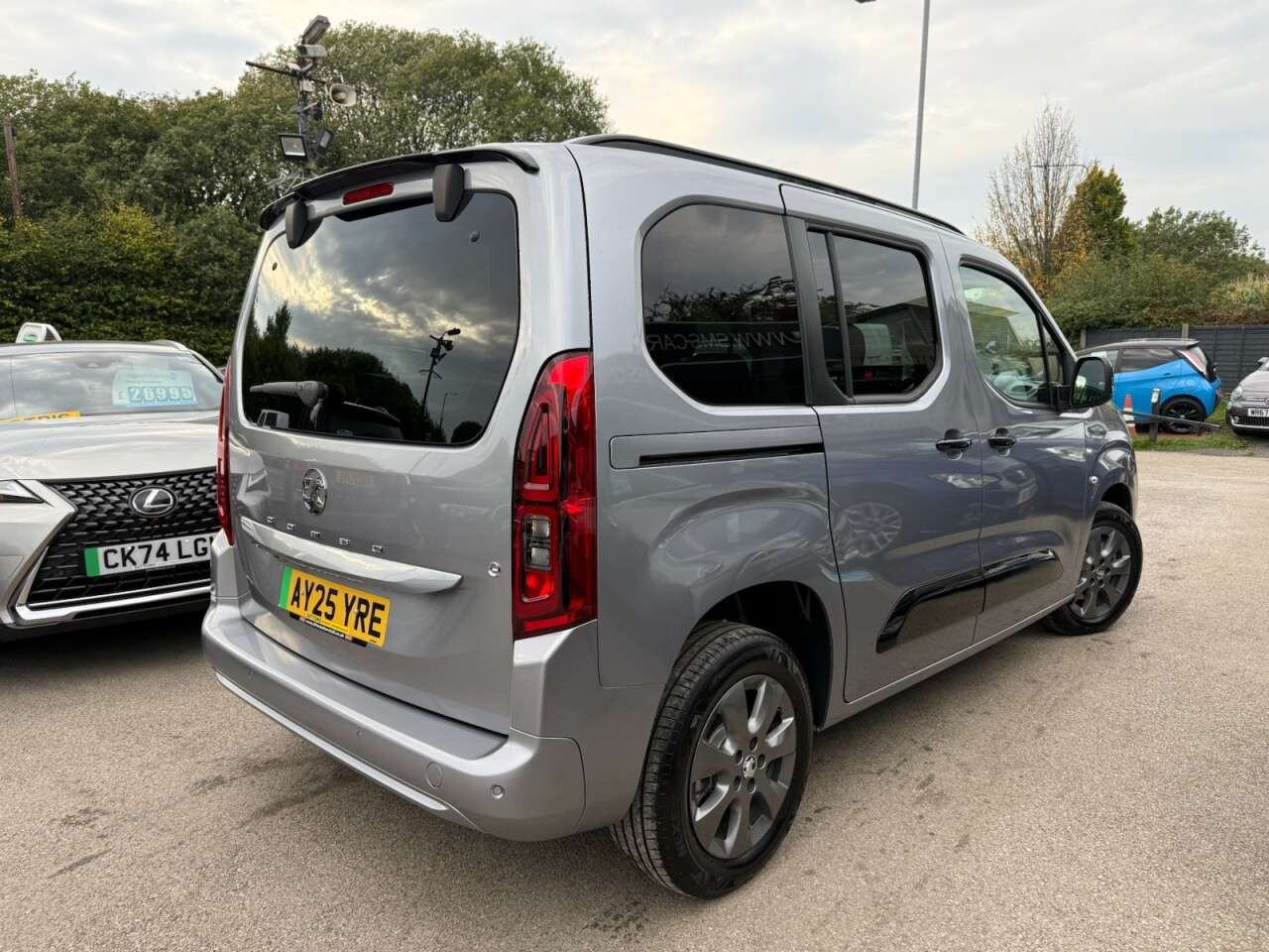 2025 VAUXHALL COMBO LIFE ELECTRIC 2025 VAUXHALL COMBO LIFE ELECTRIC