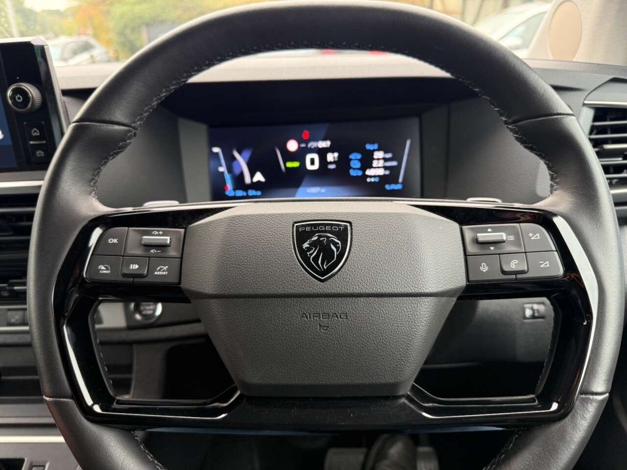 2025 PEUGEOT E- TRAVELLER 2025 PEUGEOT E- TRAVELLER