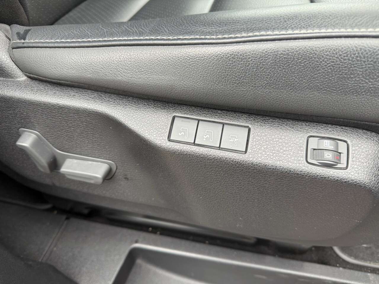 2025 PEUGEOT E- TRAVELLER 2025 PEUGEOT E- TRAVELLER