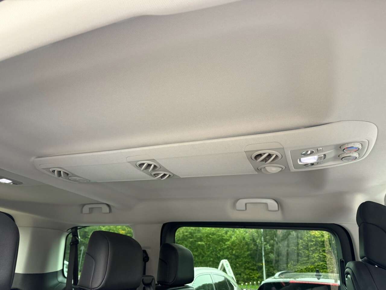 2025 PEUGEOT E- TRAVELLER 2025 PEUGEOT E- TRAVELLER