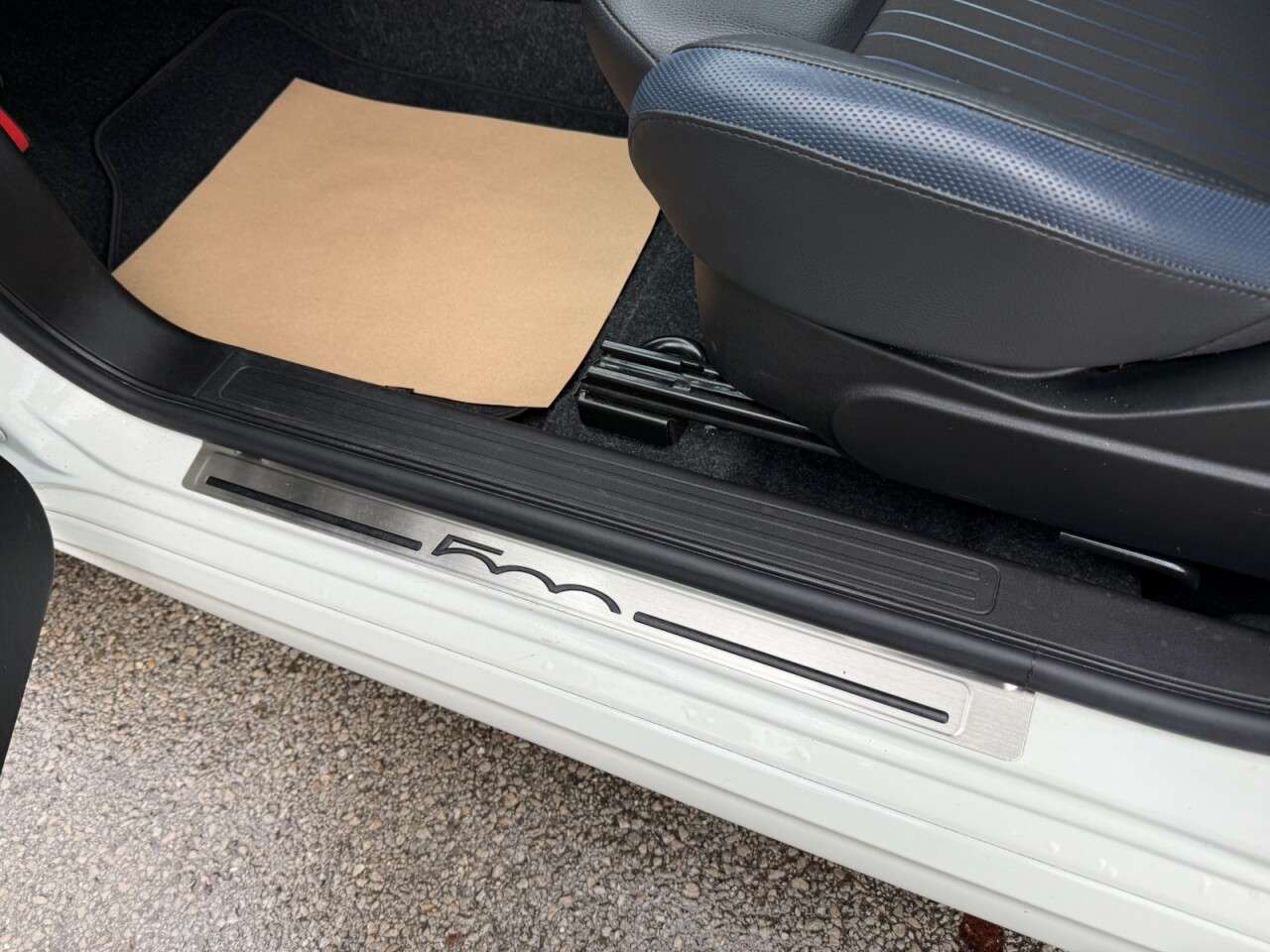 2020 FIAT 500 2020 FIAT 500