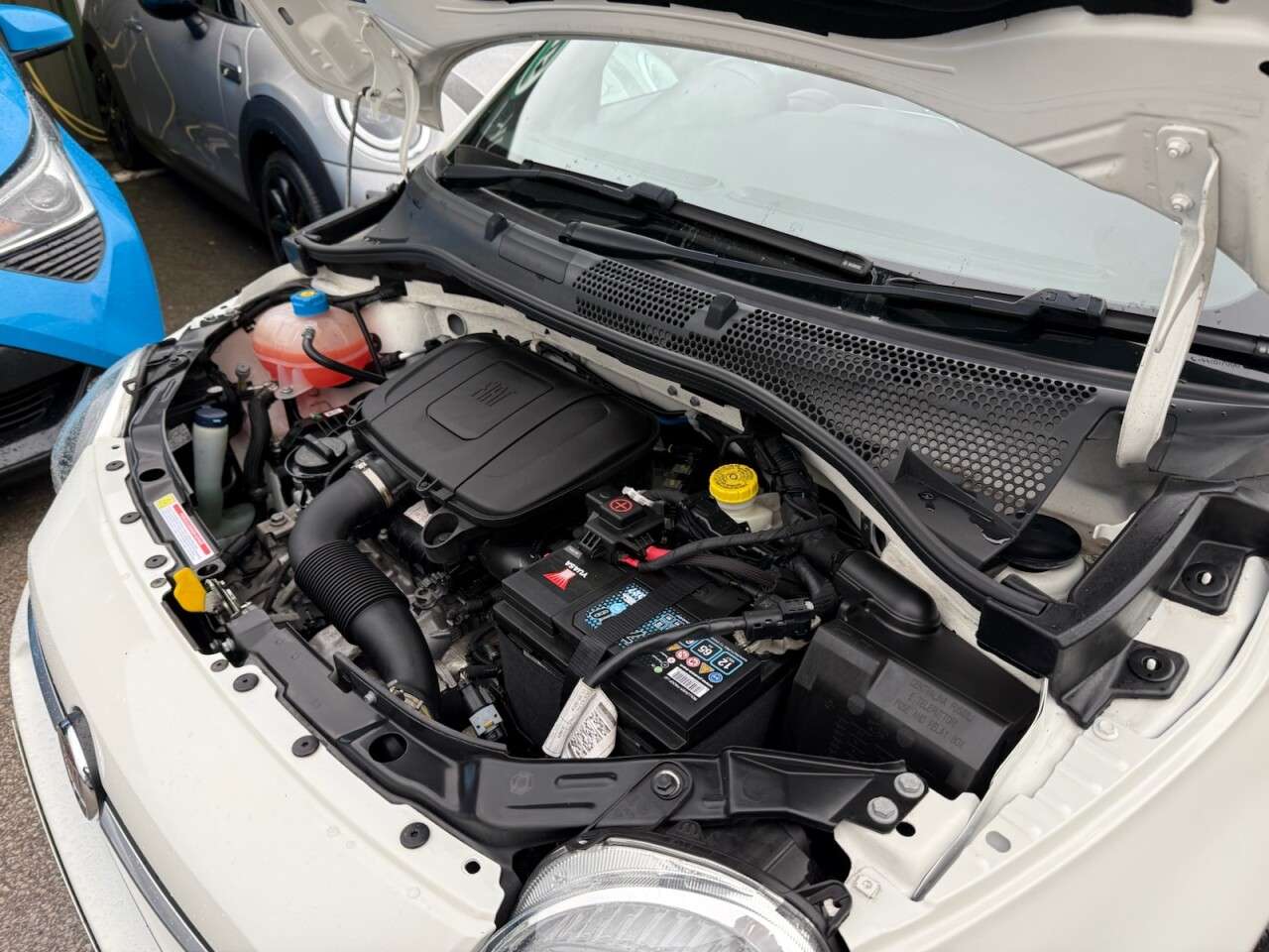 2020 FIAT 500 2020 FIAT 500