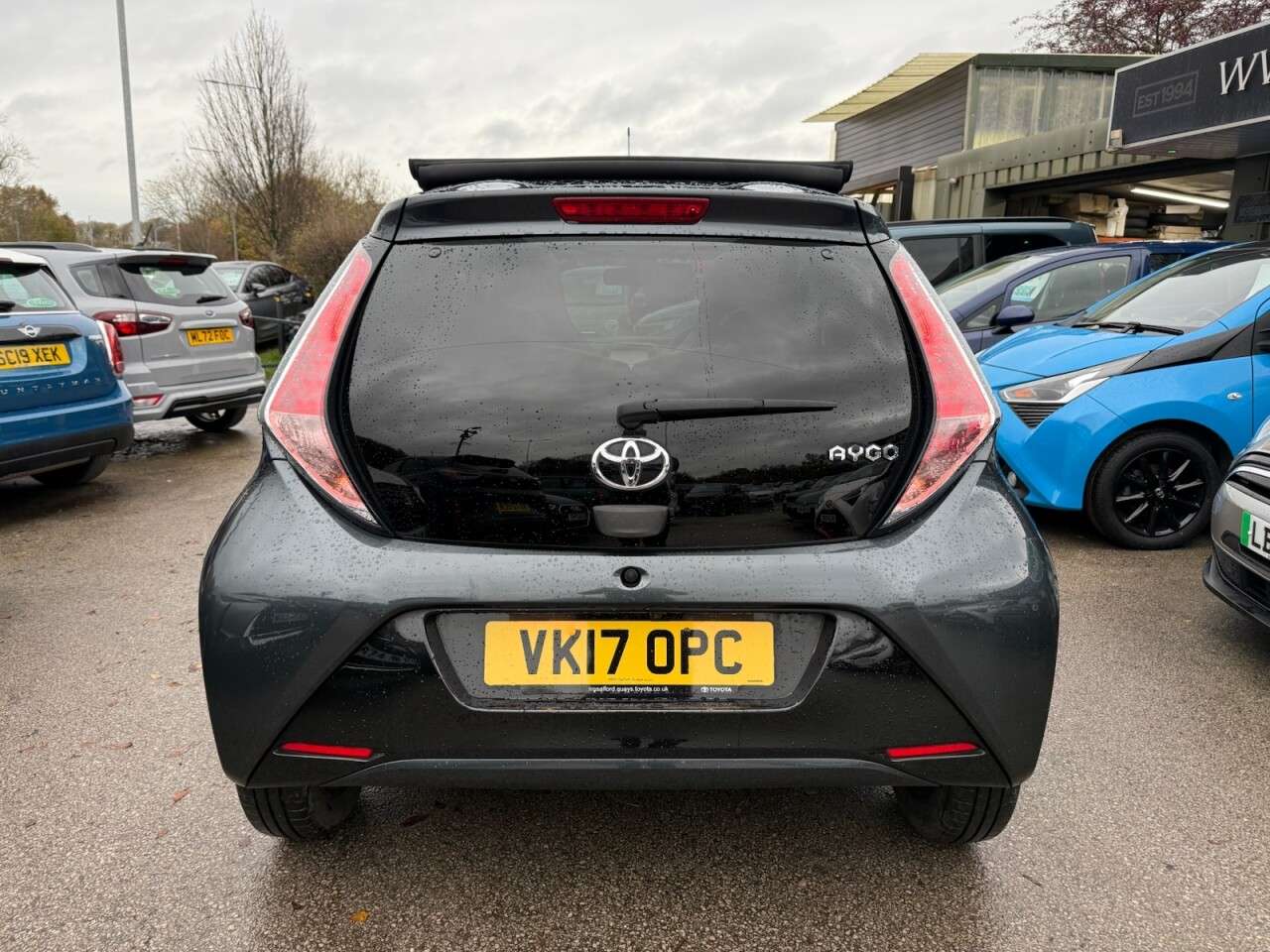 2017 TOYOTA AYGO 2017 TOYOTA AYGO
