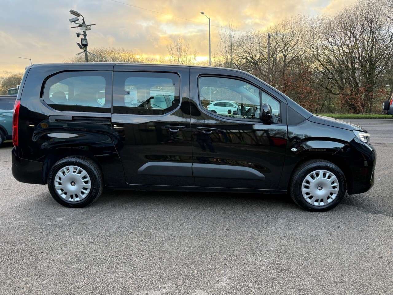 2025 VAUXHALL COMBO LIFE ELECTRIC 2025 VAUXHALL COMBO LIFE ELECTRIC