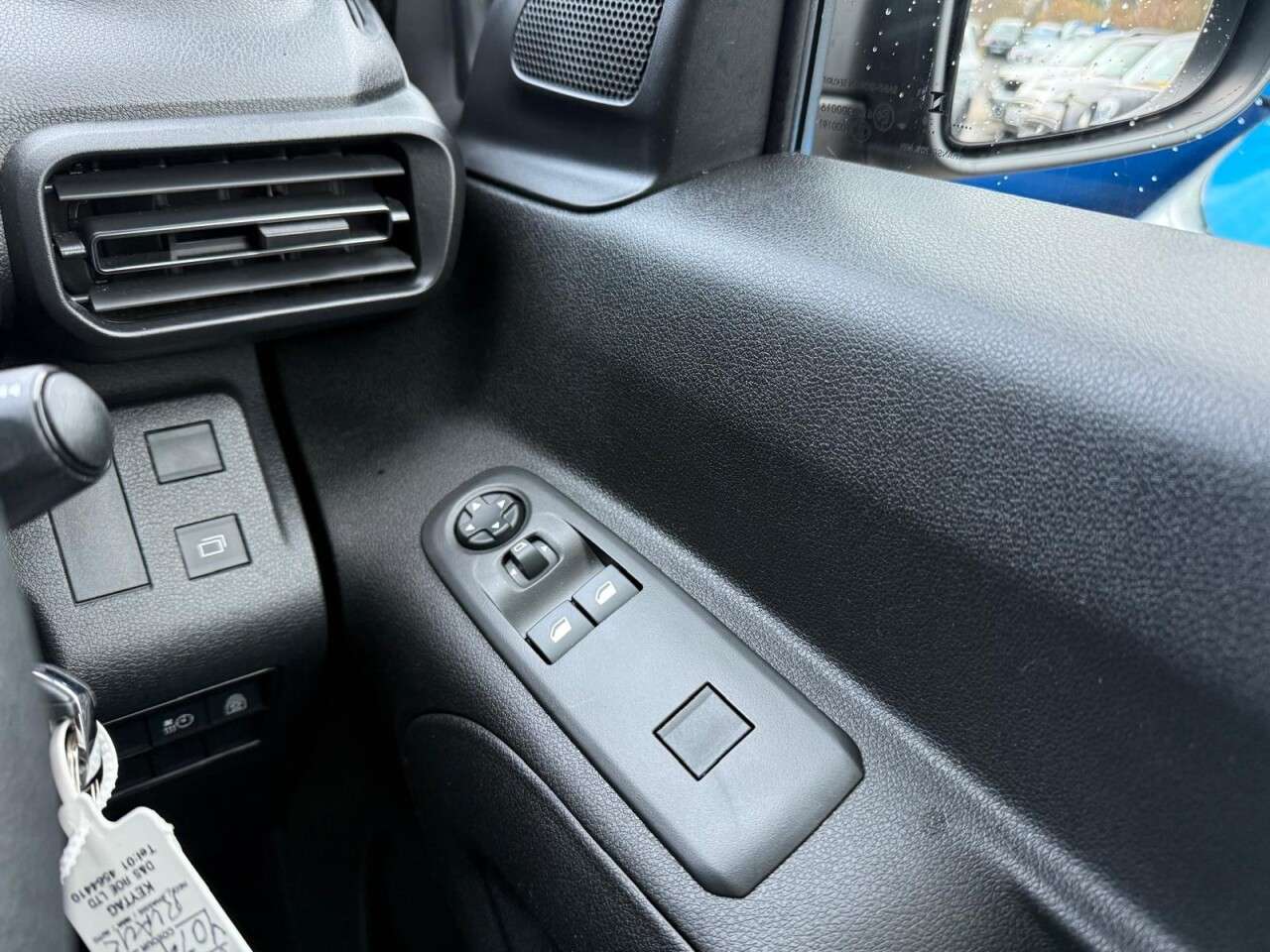 2025 VAUXHALL COMBO LIFE ELECTRIC 2025 VAUXHALL COMBO LIFE ELECTRIC