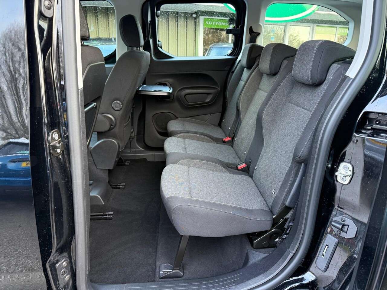 2025 VAUXHALL COMBO LIFE ELECTRIC 2025 VAUXHALL COMBO LIFE ELECTRIC