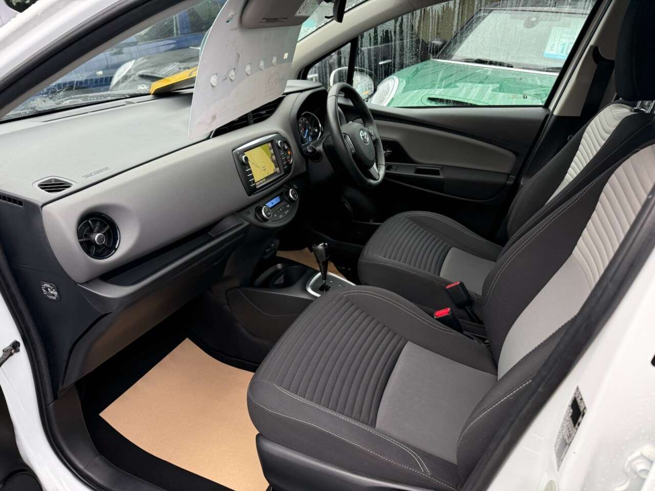 2018 TOYOTA YARIS 2018 TOYOTA YARIS