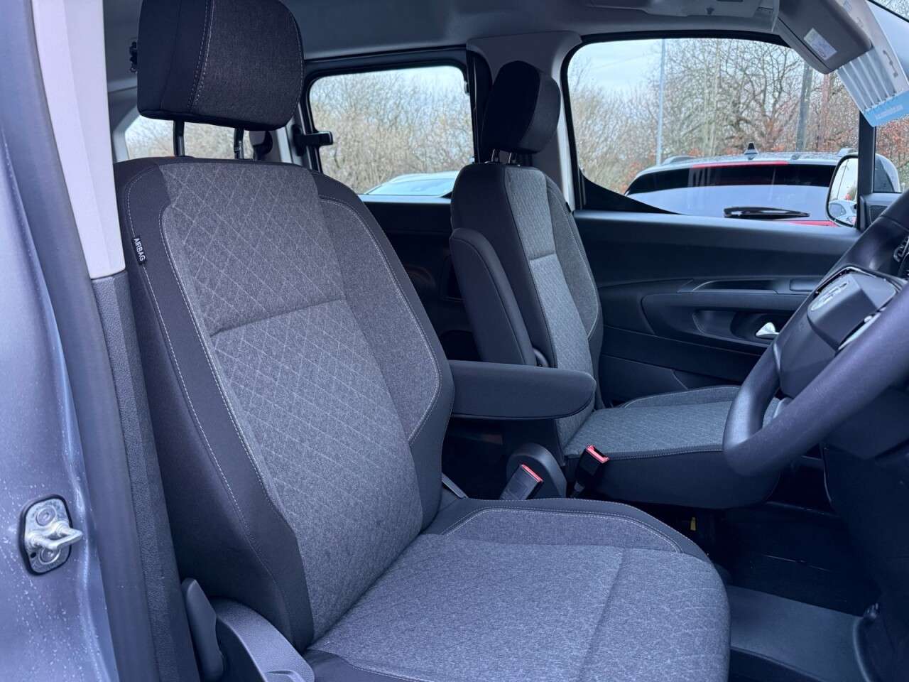 2024 VAUXHALL COMBO LIFE ELECTRIC 2024 VAUXHALL COMBO LIFE ELECTRIC