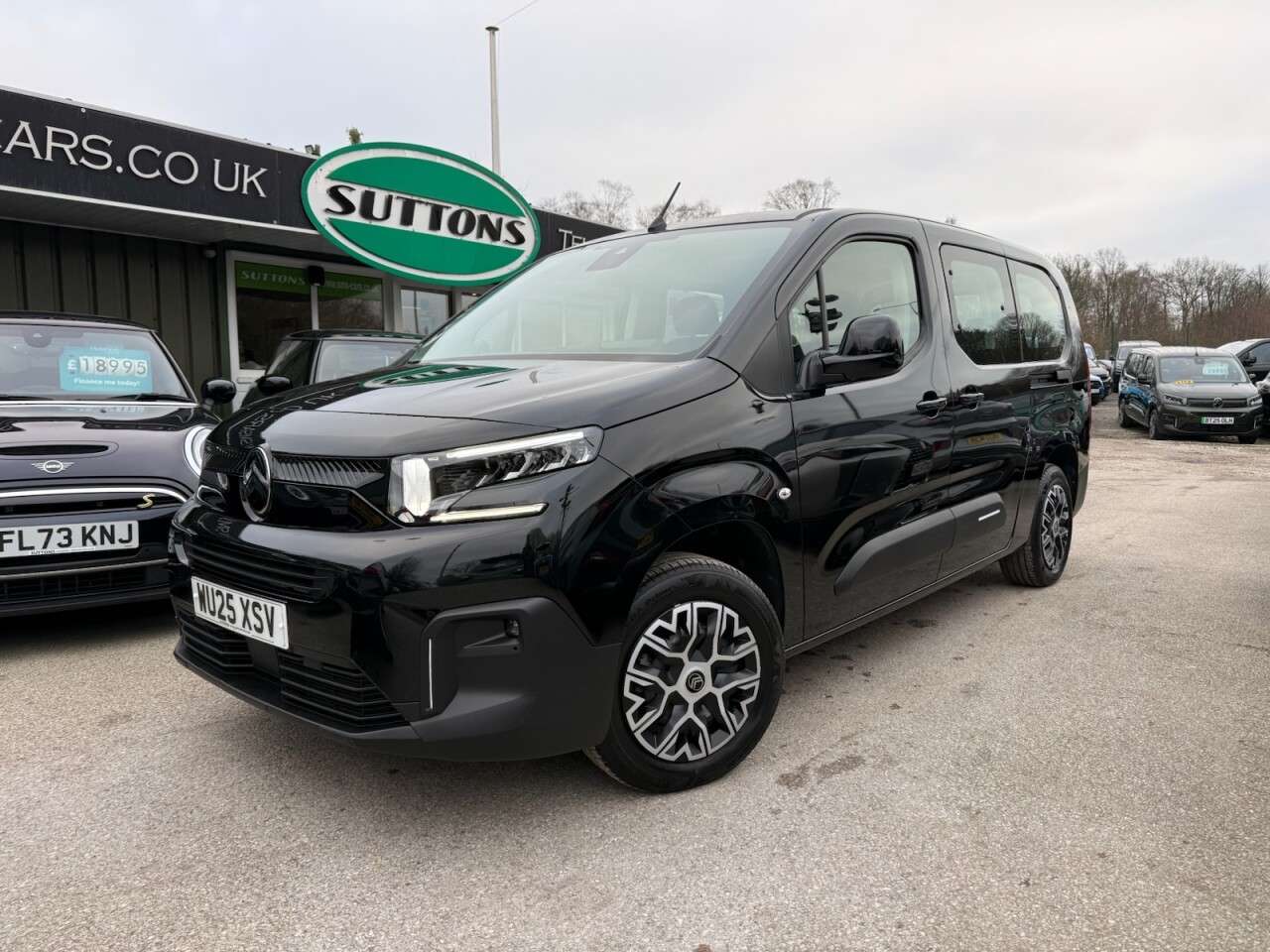 A 2025 CITROEN E-BERLINGO 52kWh PLUS XL MPV 5dr Electric Auto (7.4kW Charger) (136 ps) 1 PRIVATE KEEP A 2025 CITROEN E-BERLINGO 52kWh PLUS XL MPV 5dr Electric Auto (7.4kW Charger) (136 ps) 1 PRIVATE KEEP