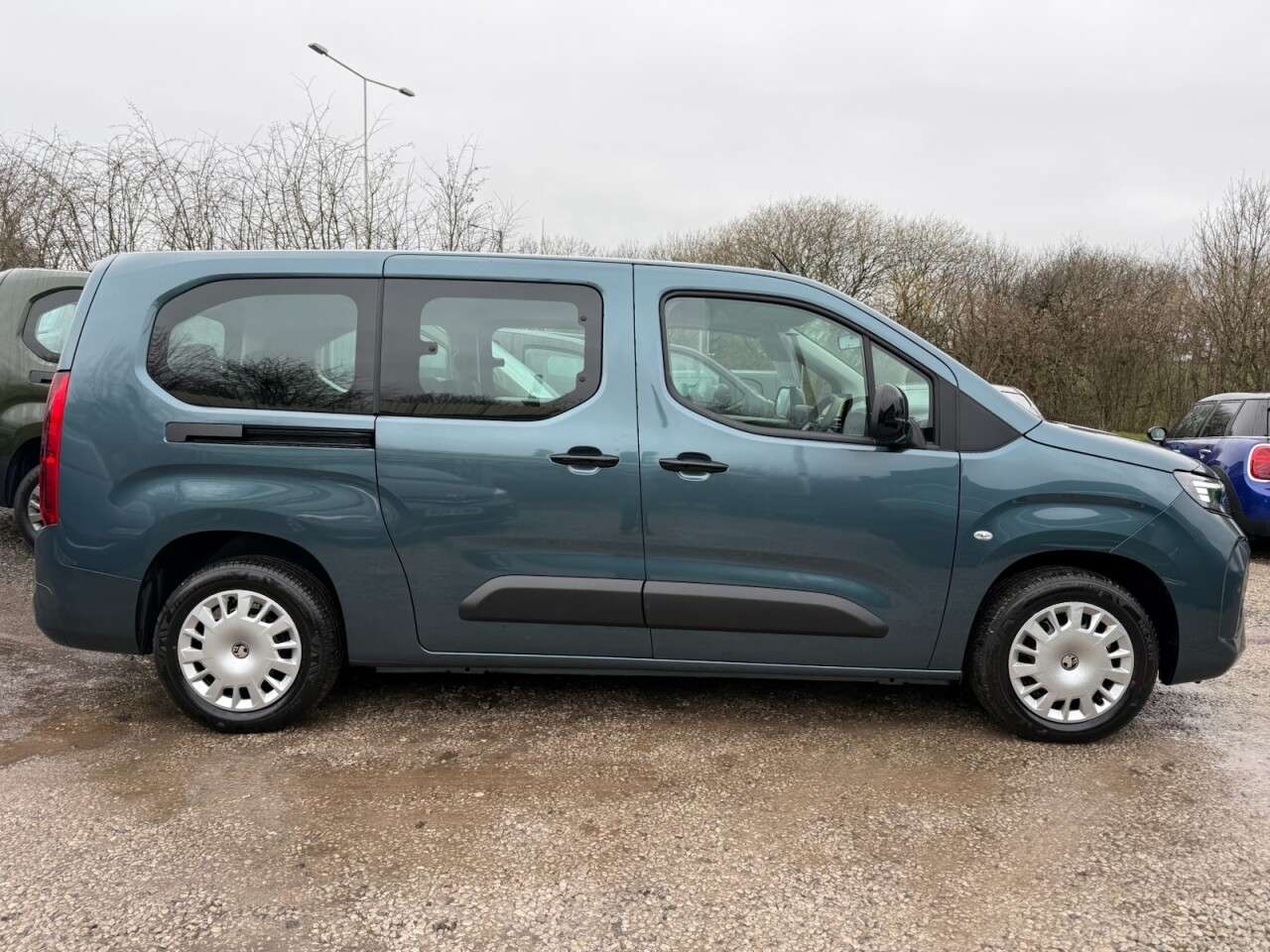 2025 VAUXHALL COMBO LIFE ELECTRIC 2025 VAUXHALL COMBO LIFE ELECTRIC
