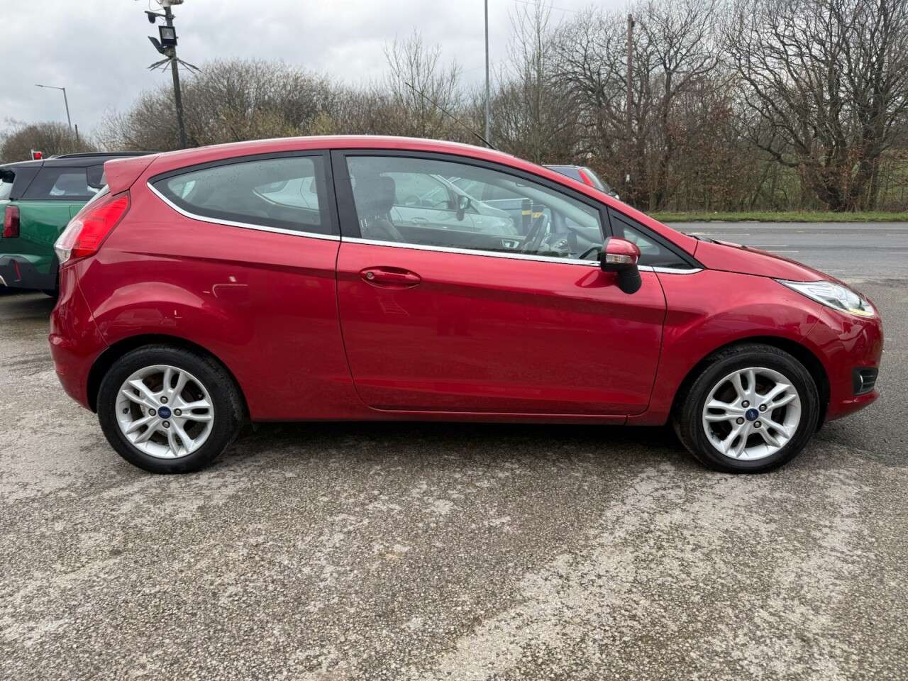 A 2016 FORD FIESTA 1.25 Zetec Hatchback 3dr Petrol Manual Euro 6 (82 ps) 1 FORMER KEEPERS & LO A 2016 FORD FIESTA 1.25 Zetec Hatchback 3dr Petrol Manual Euro 6 (82 ps) 1 FORMER KEEPERS & LO