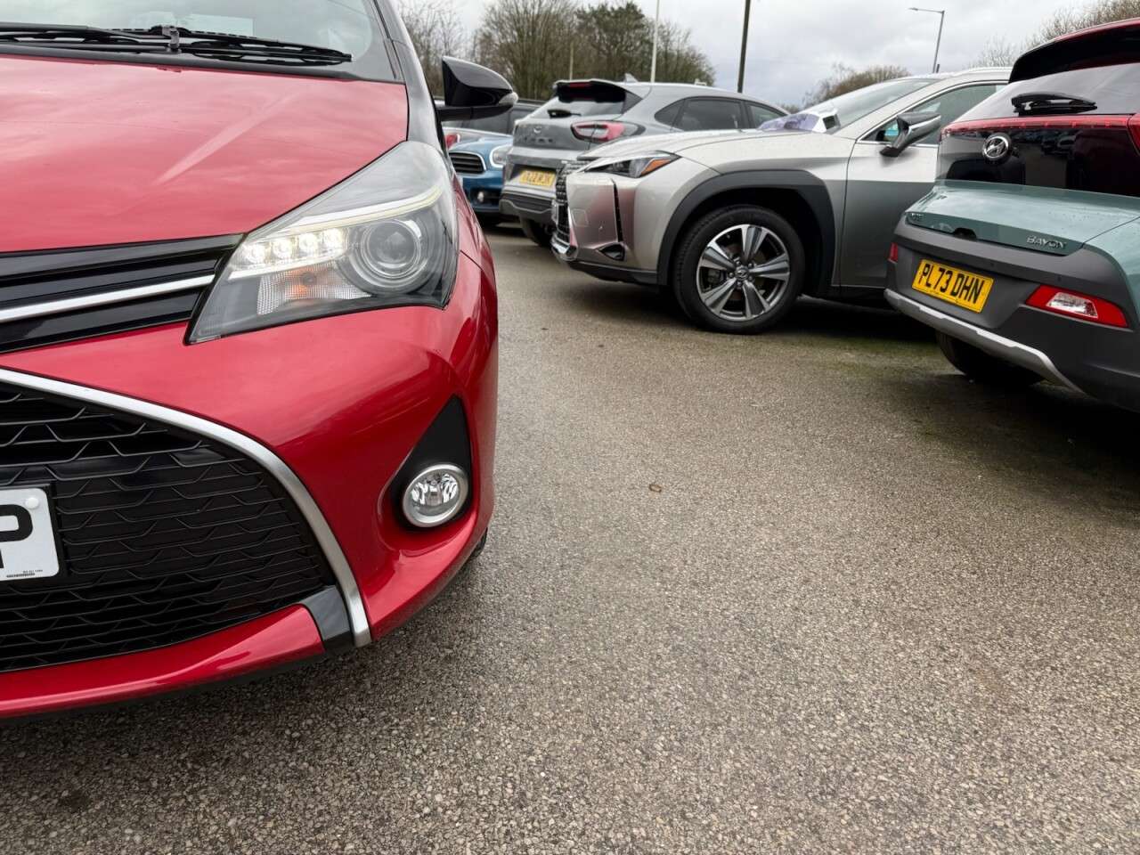 2017 TOYOTA YARIS 2017 TOYOTA YARIS