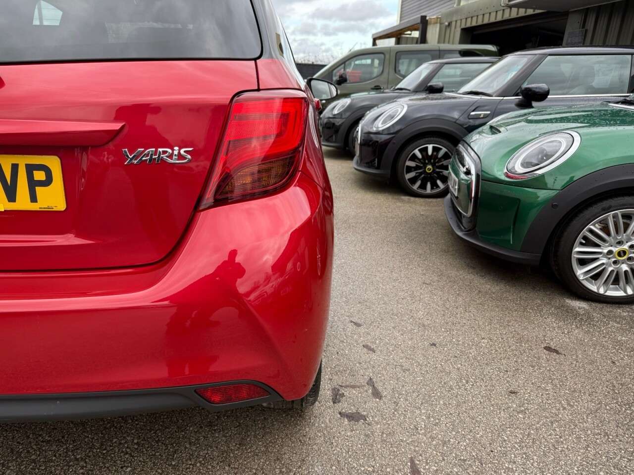 2017 TOYOTA YARIS 2017 TOYOTA YARIS