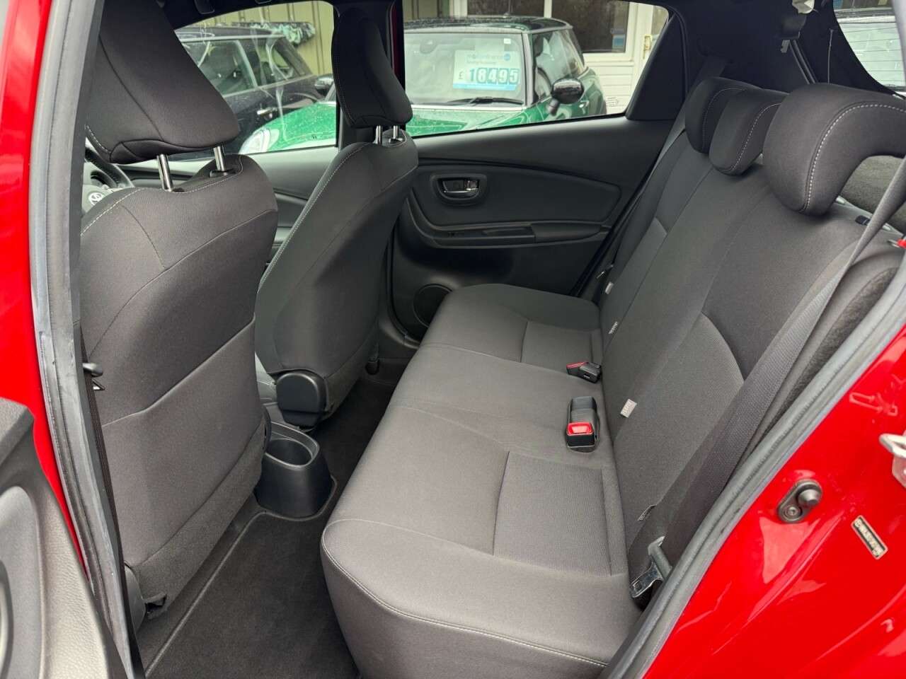 2017 TOYOTA YARIS 2017 TOYOTA YARIS