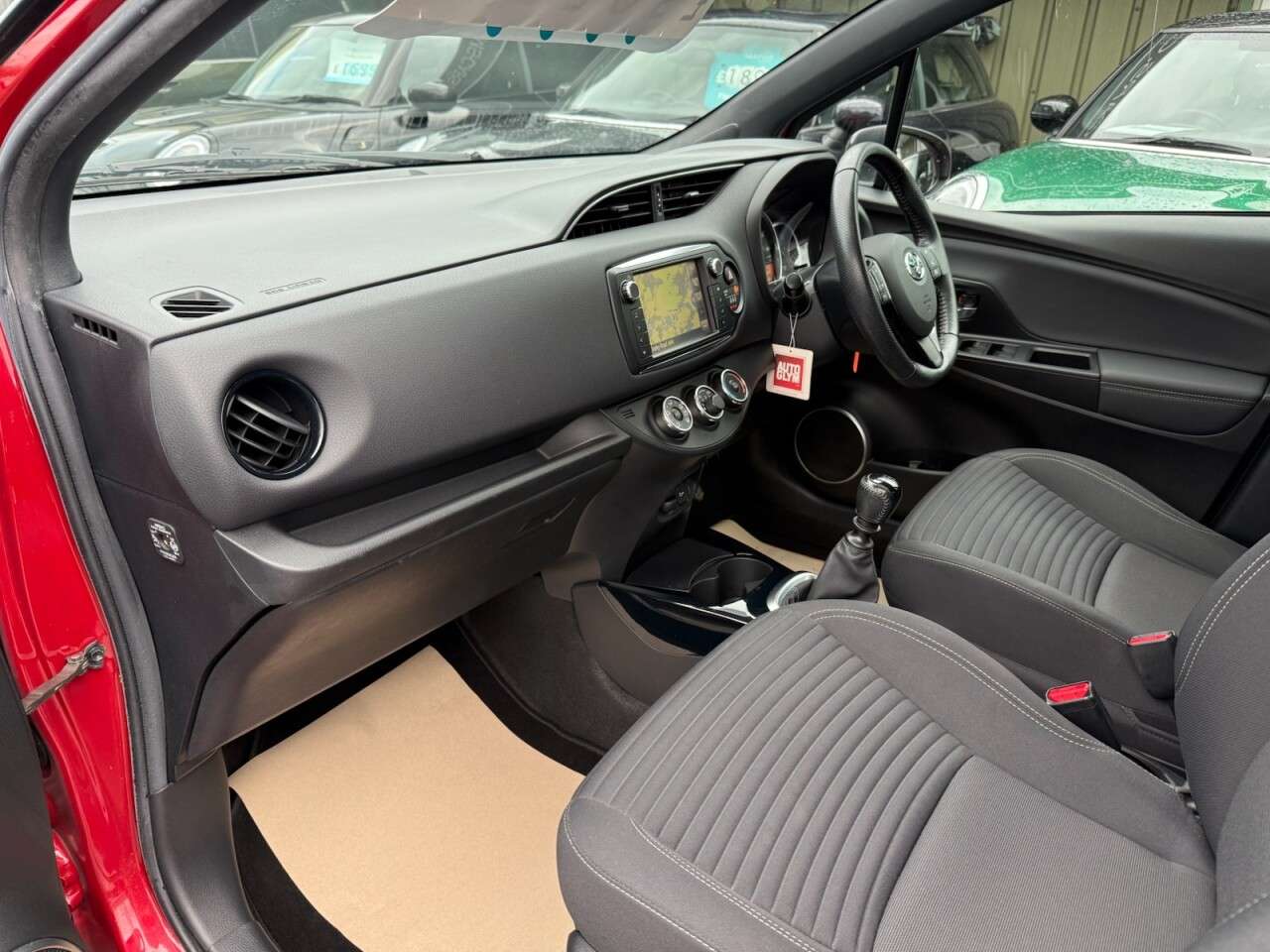 2017 TOYOTA YARIS 2017 TOYOTA YARIS