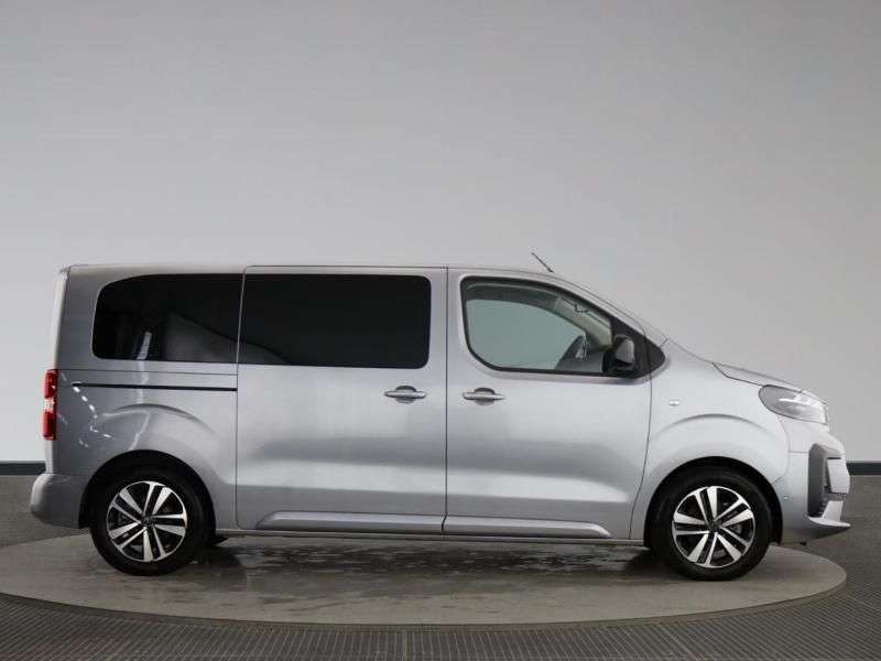 A 2024 PEUGEOT E- TRAVELLER 75kWh Allure Standard MPV 5dr Electric Auto MWB (8 Seat, 11kW Charger) (136 A 2024 PEUGEOT E- TRAVELLER 75kWh Allure Standard MPV 5dr Electric Auto MWB (8 Seat, 11kW Charger) (136