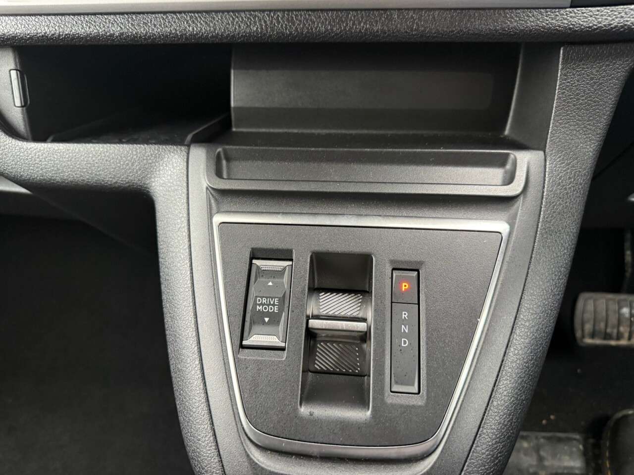 2024 PEUGEOT E- TRAVELLER 2024 PEUGEOT E- TRAVELLER