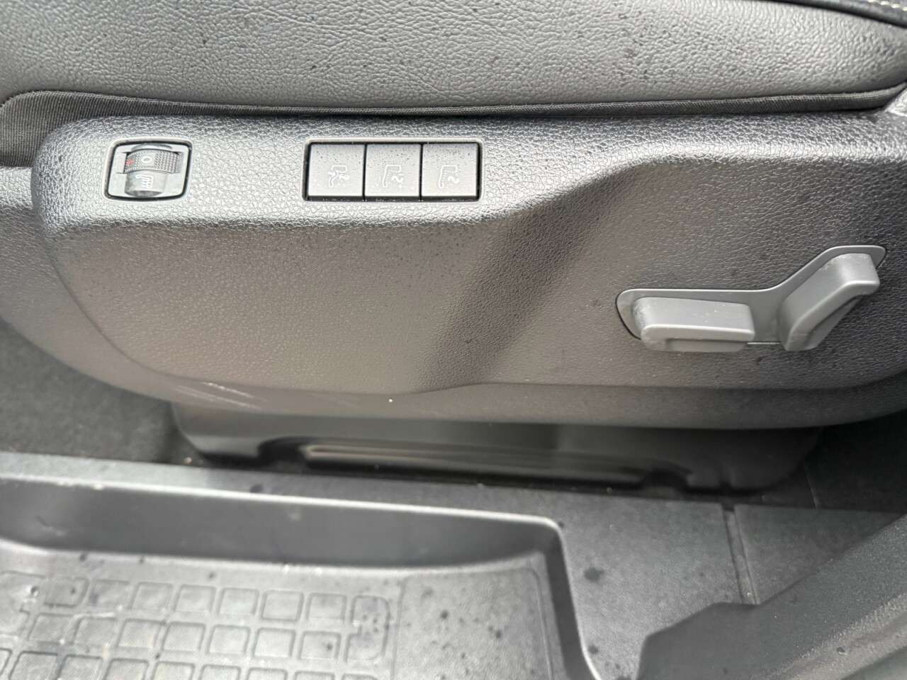 2024 PEUGEOT E- TRAVELLER 2024 PEUGEOT E- TRAVELLER