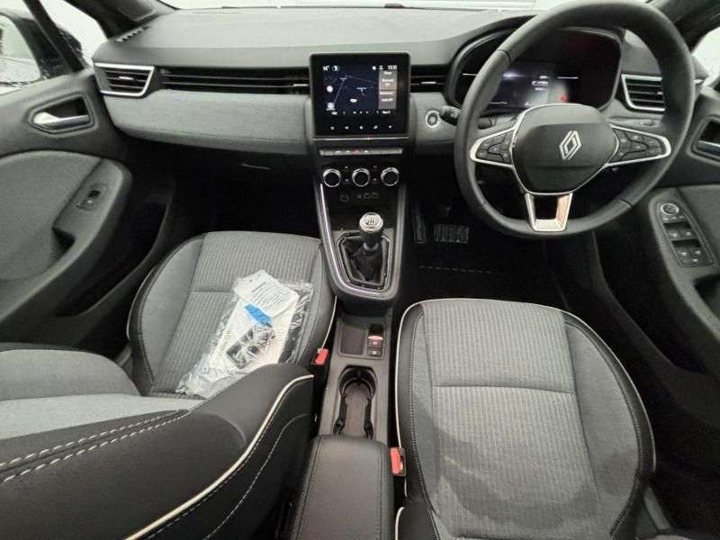 2024 RENAULT CLIO 2024 RENAULT CLIO