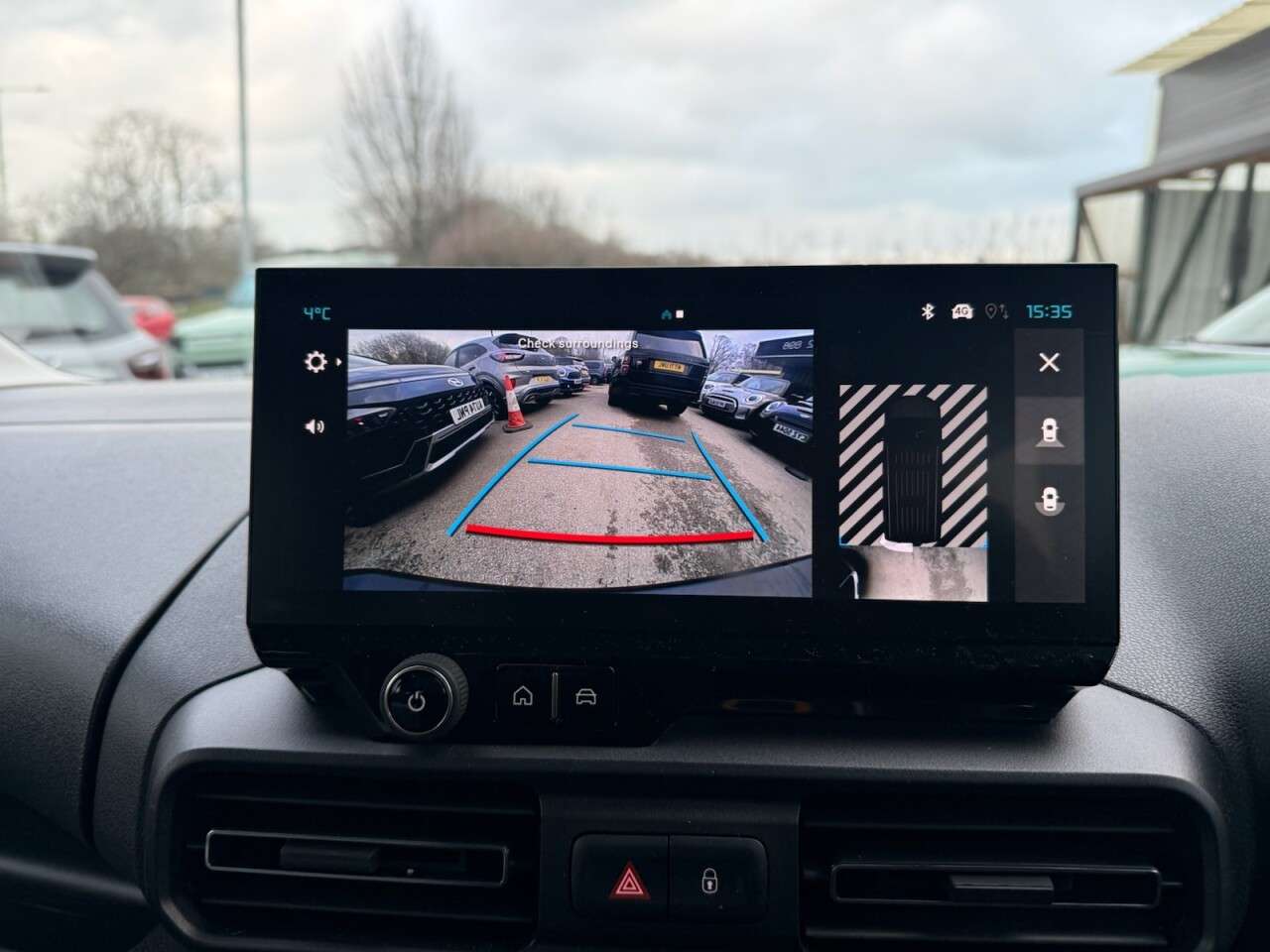 A 2025 CITROEN E-BERLINGO 52kWh PLUS XL MPV 5dr Electric Auto (7.4kW Charger) (136 ps) REVERSE CAMERA A 2025 CITROEN E-BERLINGO 52kWh PLUS XL MPV 5dr Electric Auto (7.4kW Charger) (136 ps) REVERSE CAMERA