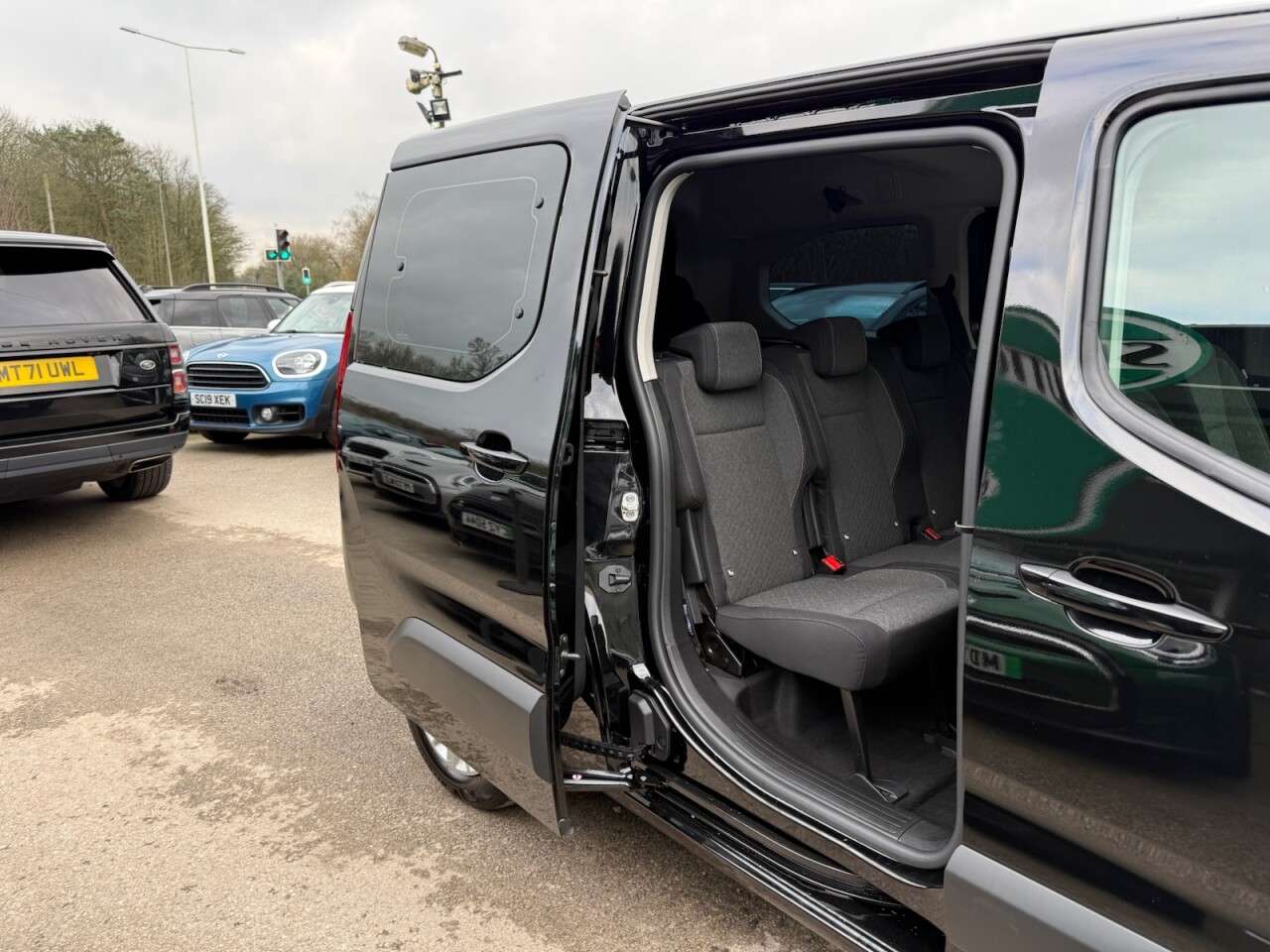 2025 VAUXHALL COMBO LIFE ELECTRIC 2025 VAUXHALL COMBO LIFE ELECTRIC