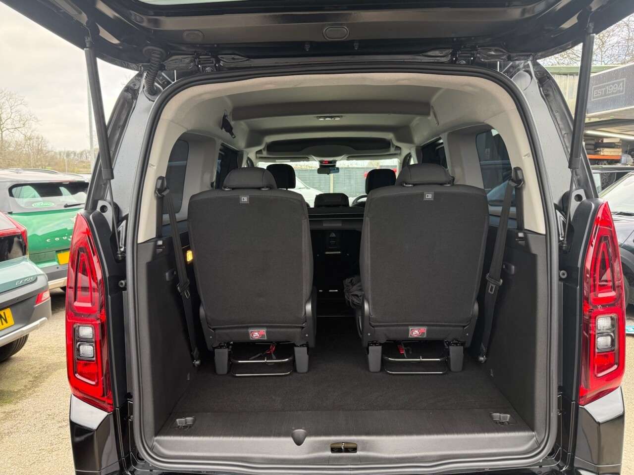 2025 VAUXHALL COMBO LIFE ELECTRIC 2025 VAUXHALL COMBO LIFE ELECTRIC