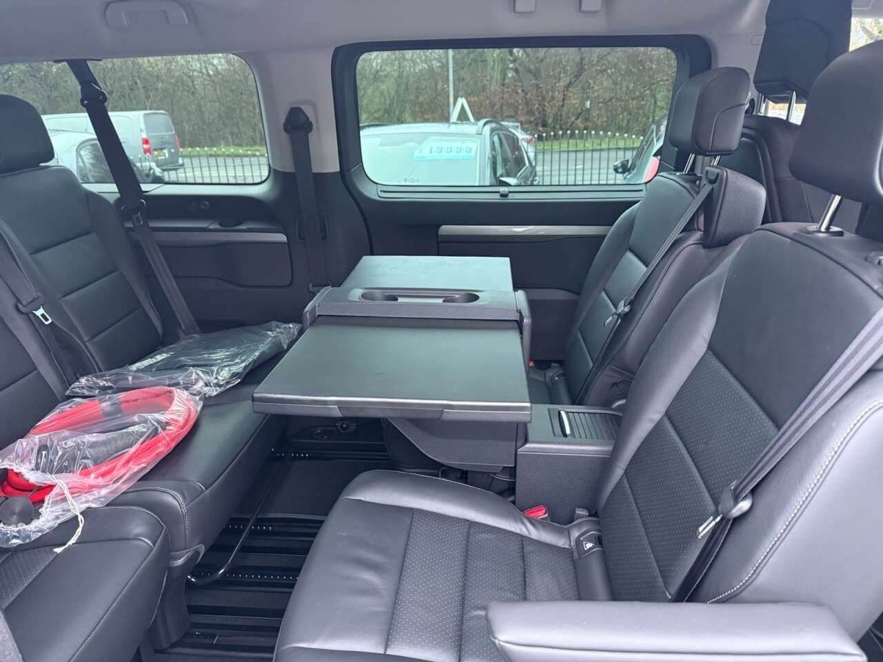 A 2025 CITROEN E-SPACETOURER 75kWh MAX MPV 5dr Electric Auto LWB (11kW Charger) (136 ps) SPLIT REAR SCRE A 2025 CITROEN E-SPACETOURER 75kWh MAX MPV 5dr Electric Auto LWB (11kW Charger) (136 ps) SPLIT REAR SCRE