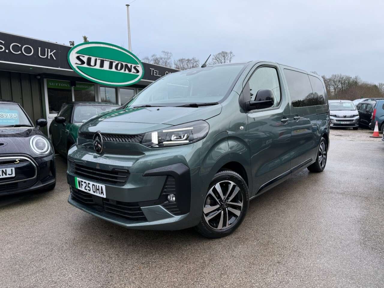 A 2025 CITROEN E-SPACETOURER 75kWh MAX MPV 5dr Electric Auto MWB (11kW Charger) (136 ps) 1 OWNER + 75KWH A 2025 CITROEN E-SPACETOURER 75kWh MAX MPV 5dr Electric Auto MWB (11kW Charger) (136 ps) 1 OWNER + 75KWH