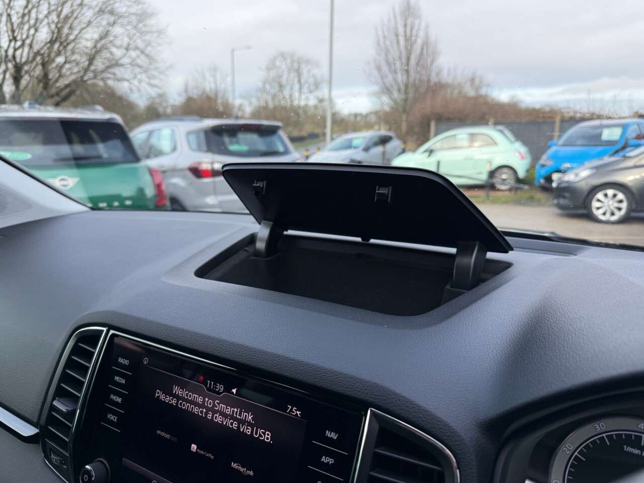 2020 SKODA KAROQ 2020 SKODA KAROQ