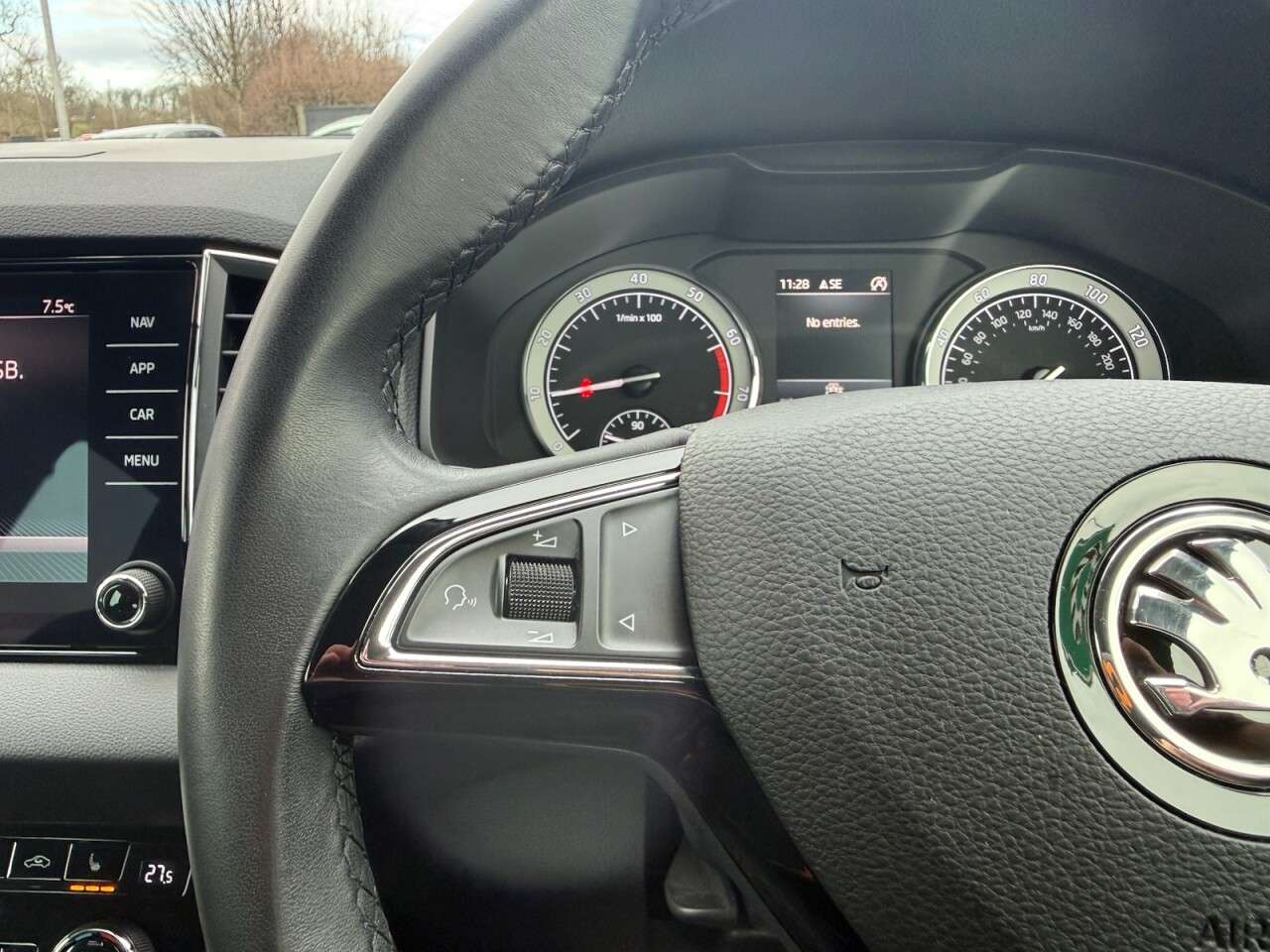 2020 SKODA KAROQ 2020 SKODA KAROQ