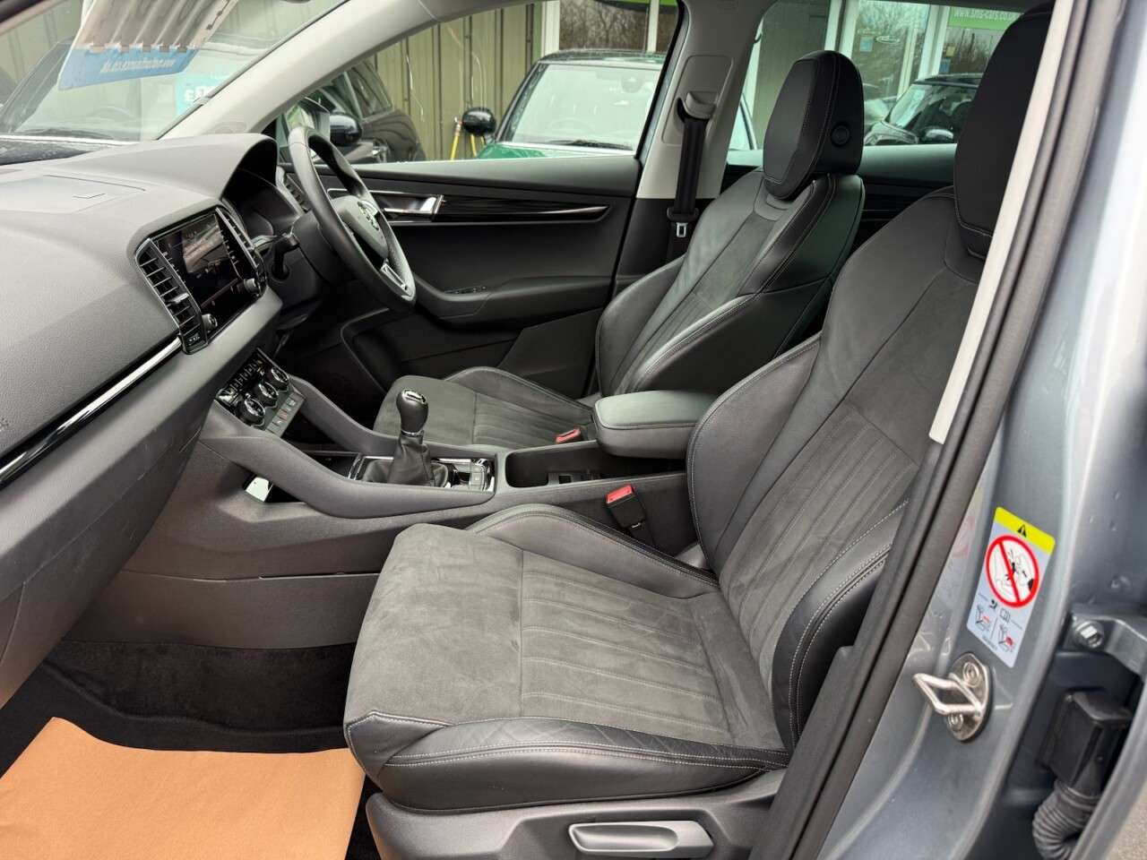 2020 SKODA KAROQ 2020 SKODA KAROQ