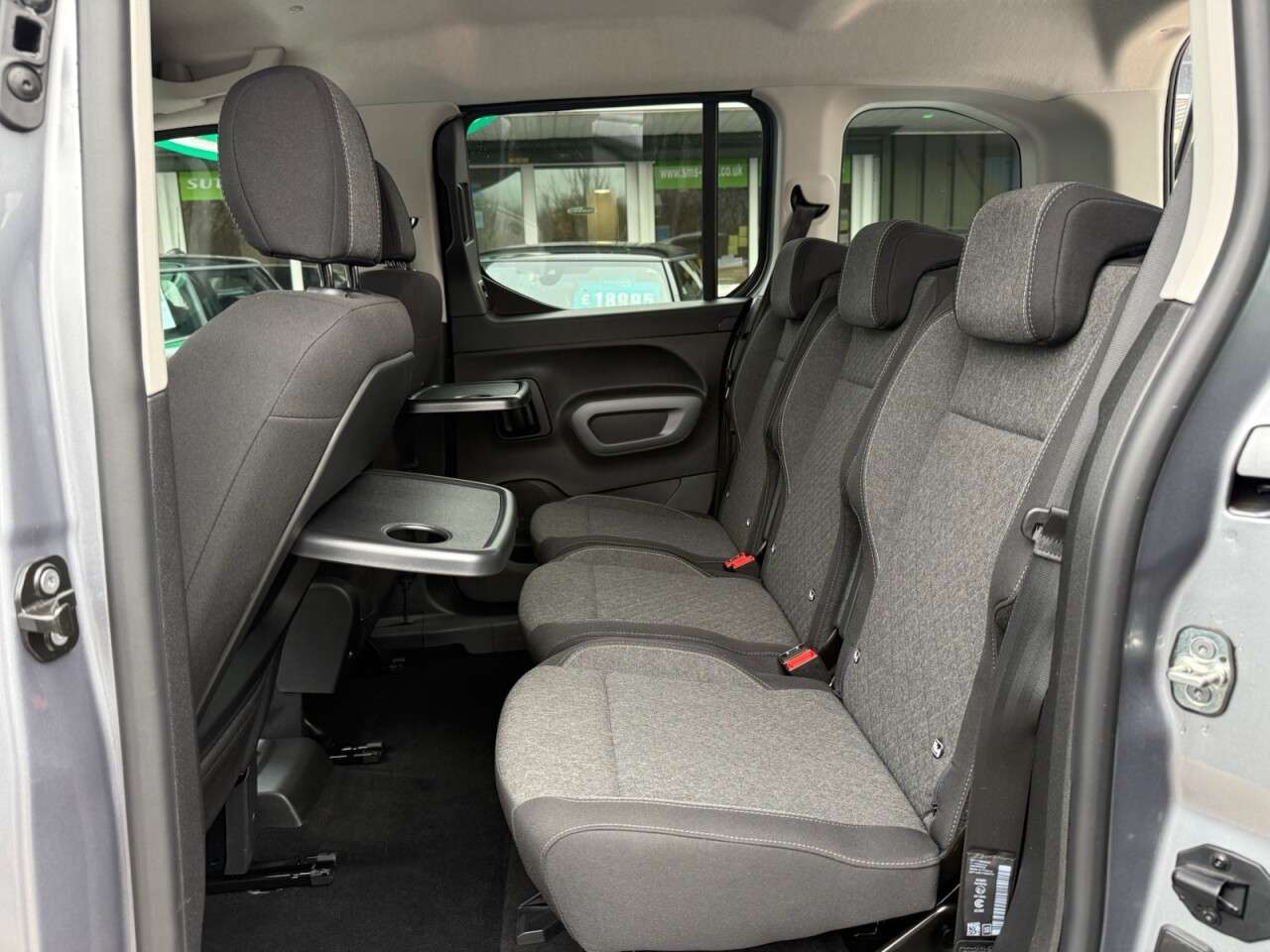 2025 VAUXHALL COMBO LIFE ELECTRIC 2025 VAUXHALL COMBO LIFE ELECTRIC