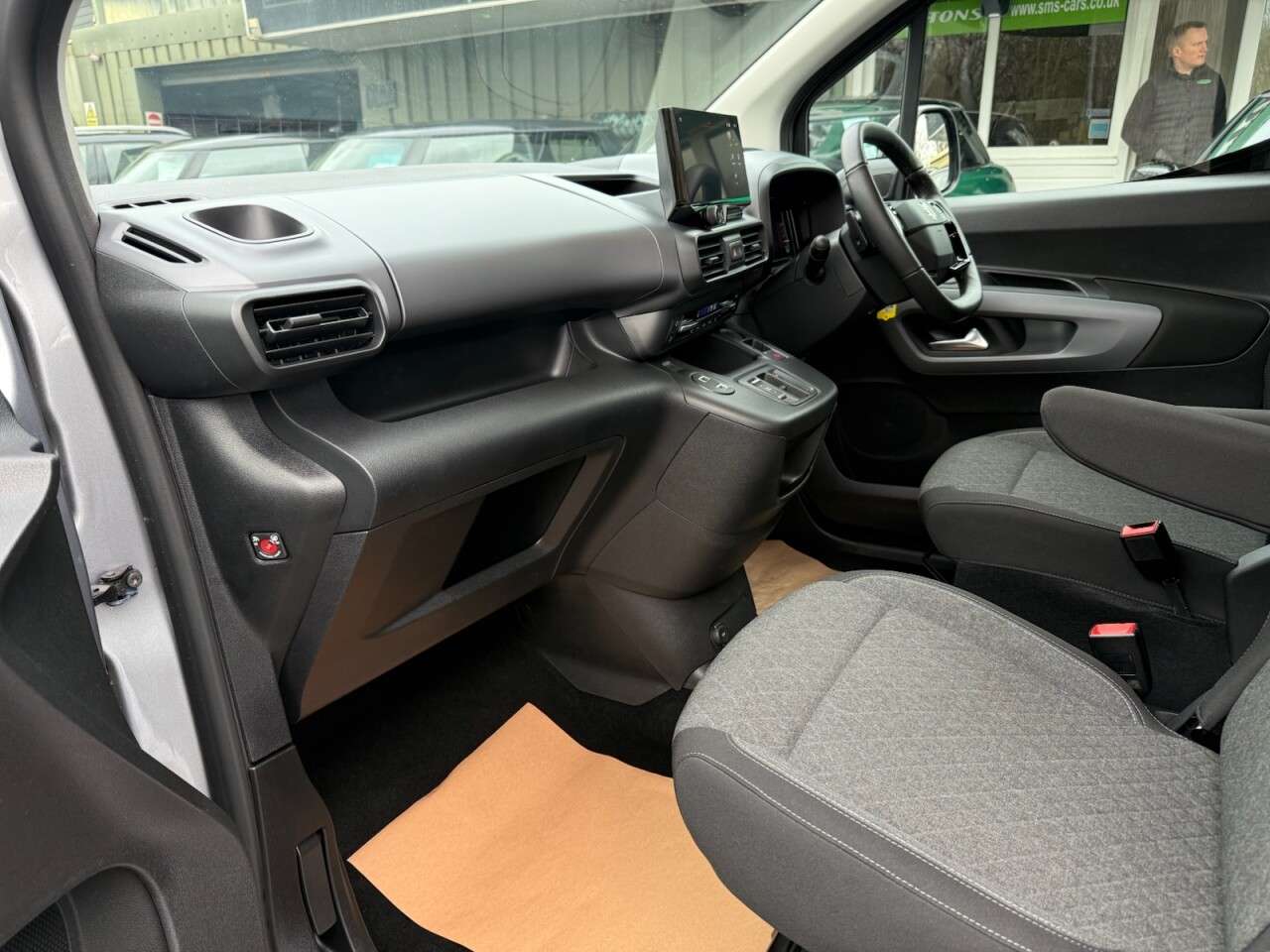 2025 VAUXHALL COMBO LIFE ELECTRIC 2025 VAUXHALL COMBO LIFE ELECTRIC